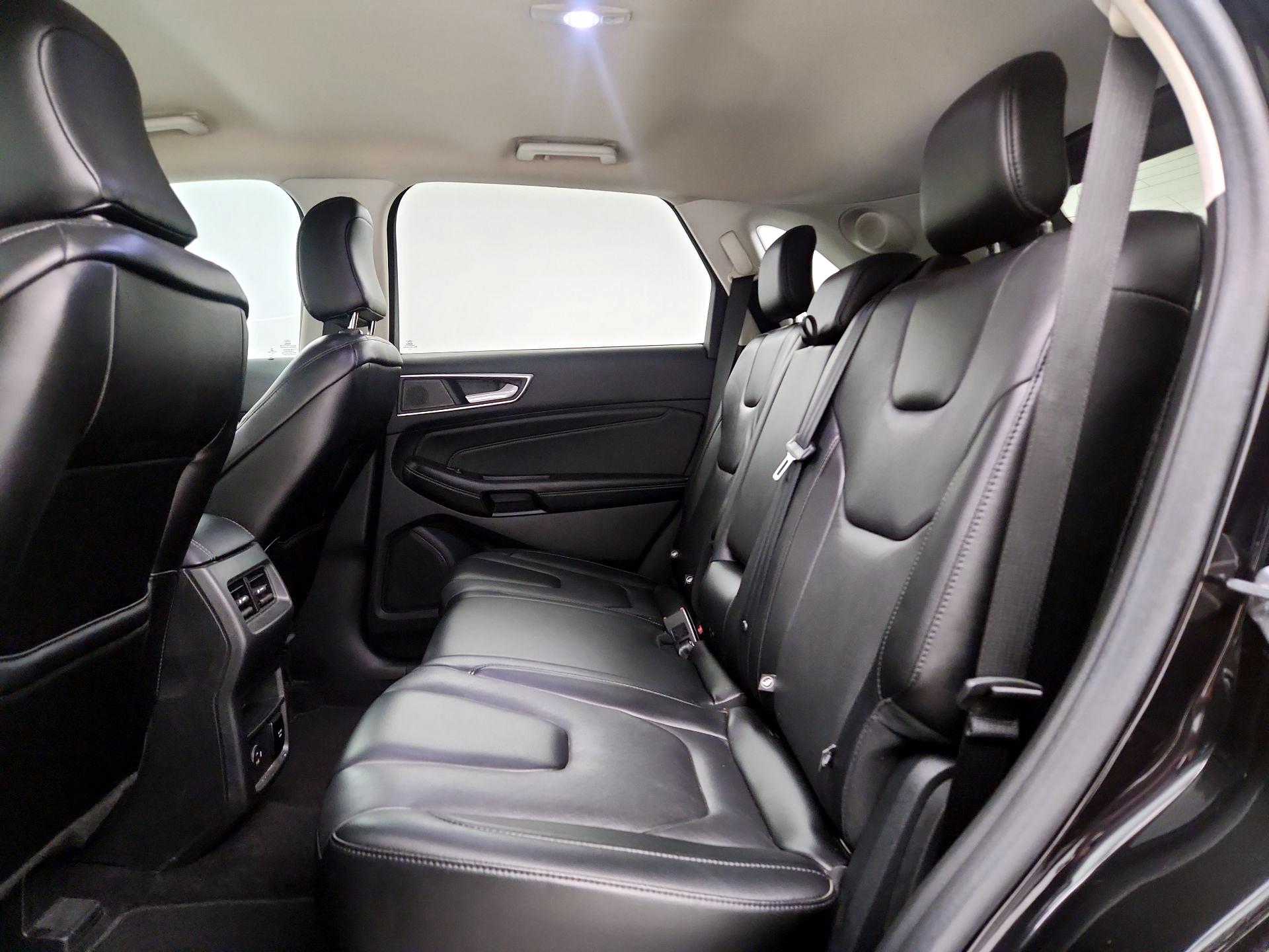 Thumbnail: 2022 Ford Edge - 19