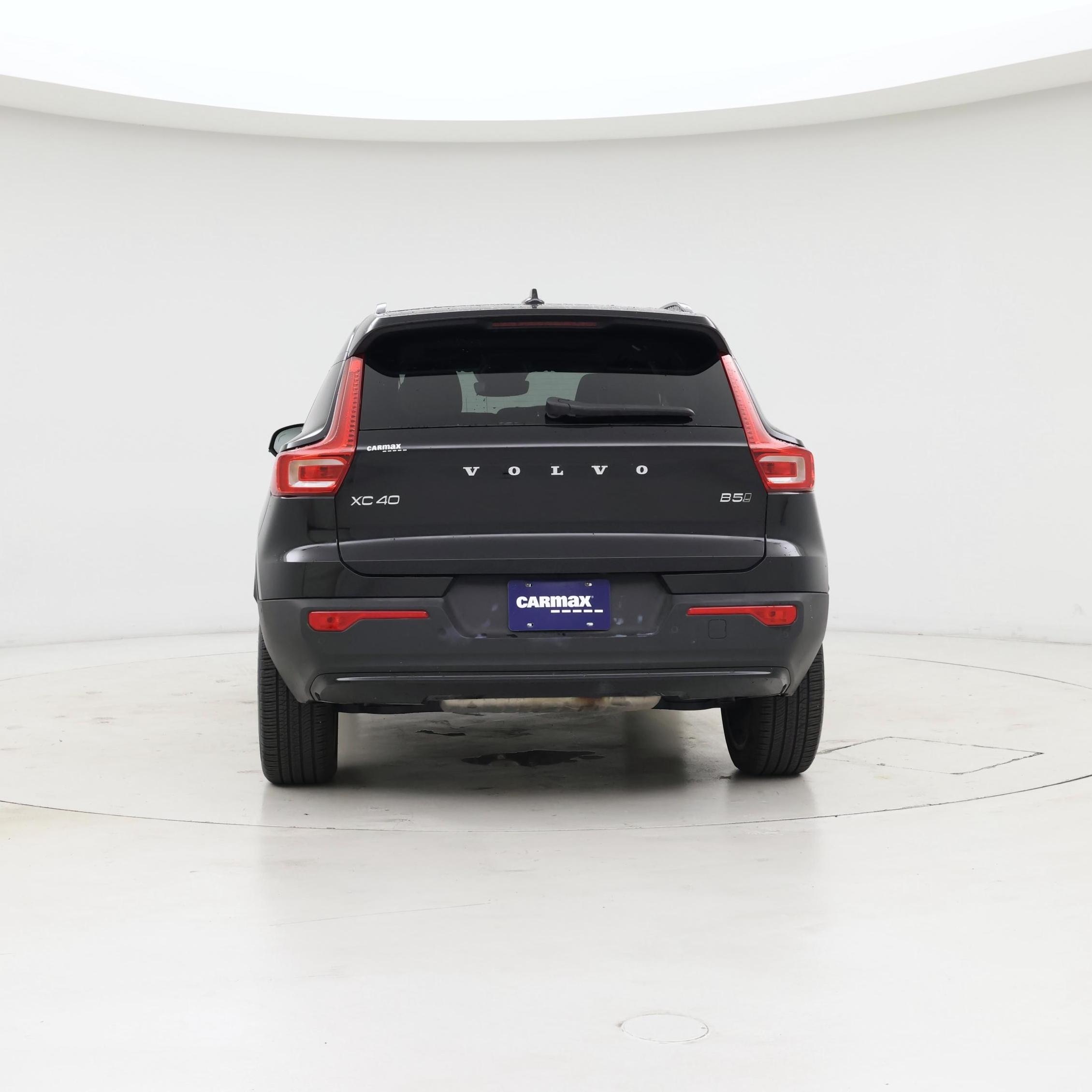 Thumbnail: 2025 Volvo XC40 - 6