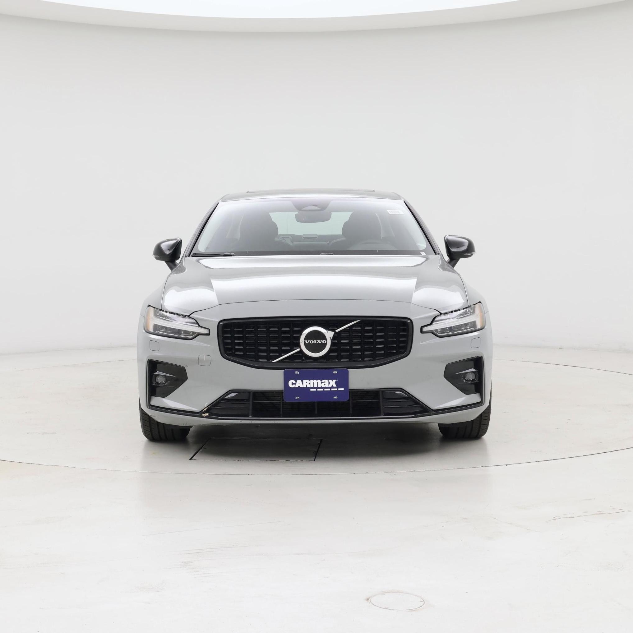 Thumbnail: 2025 Volvo S60 - 5