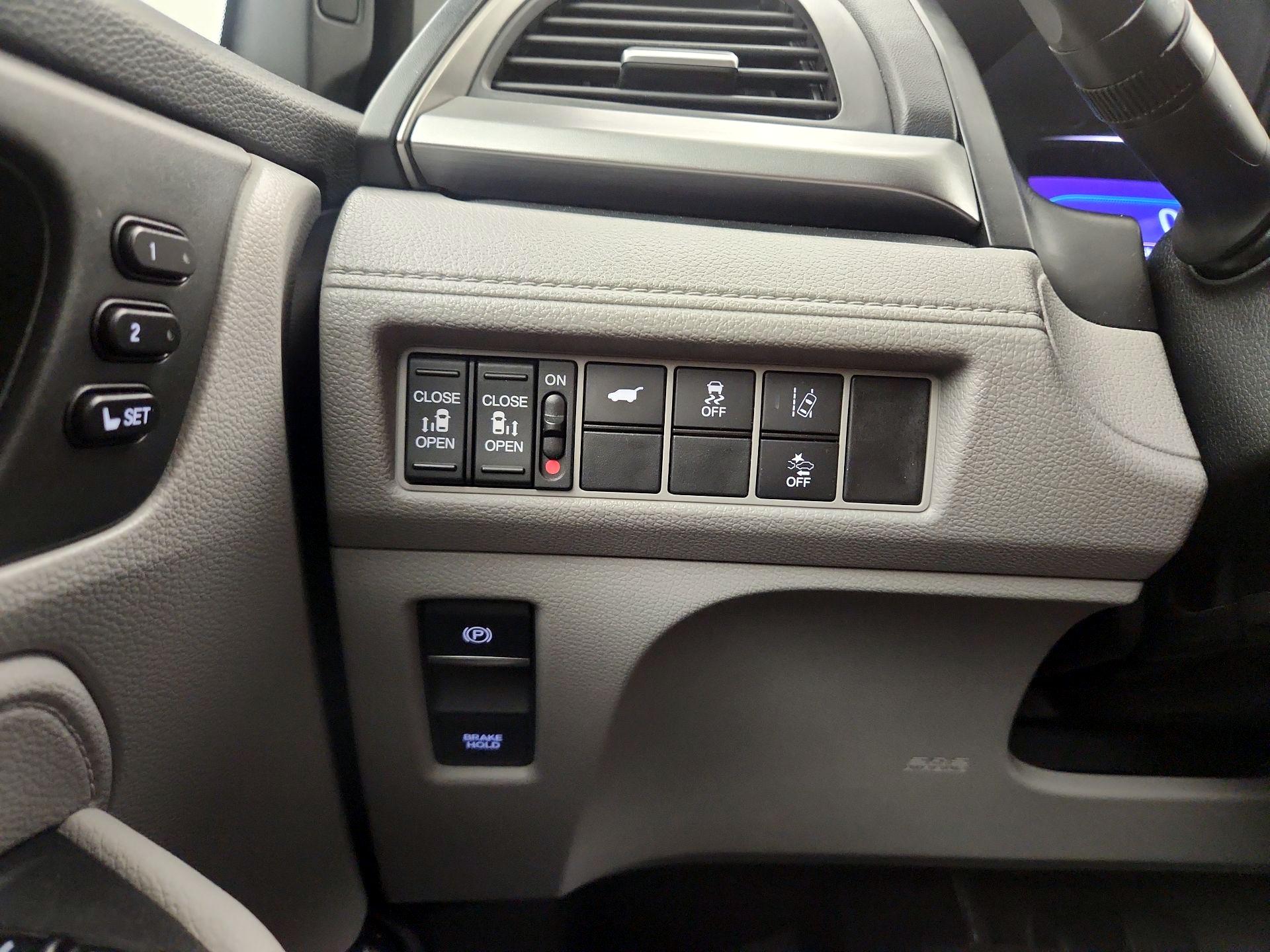 Thumbnail: 2020 Honda Odyssey - 13