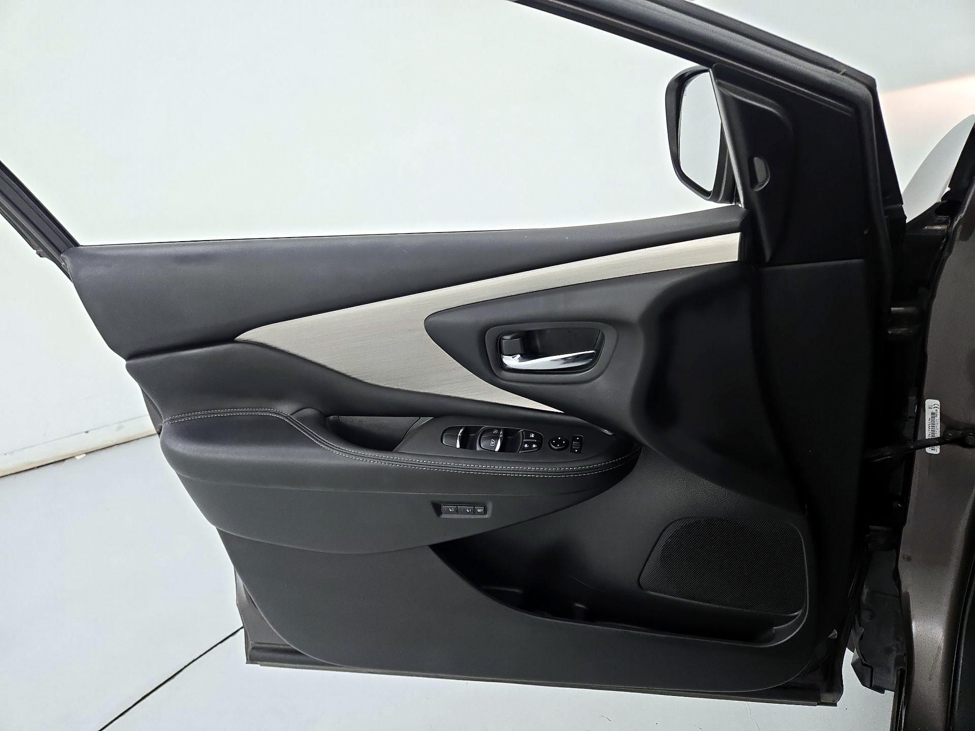 Thumbnail: 2017 Nissan Murano - 12
