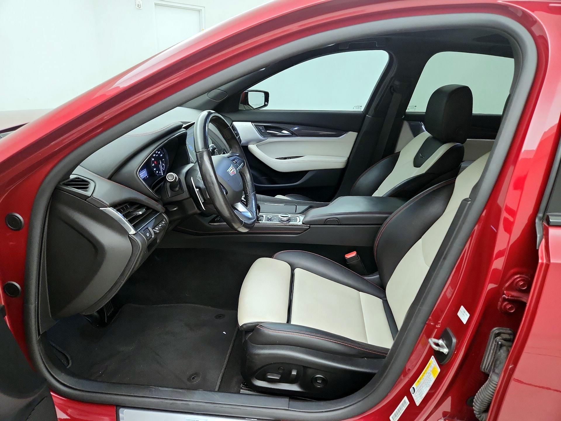 Thumbnail: 2020 Cadillac CT5 - 11