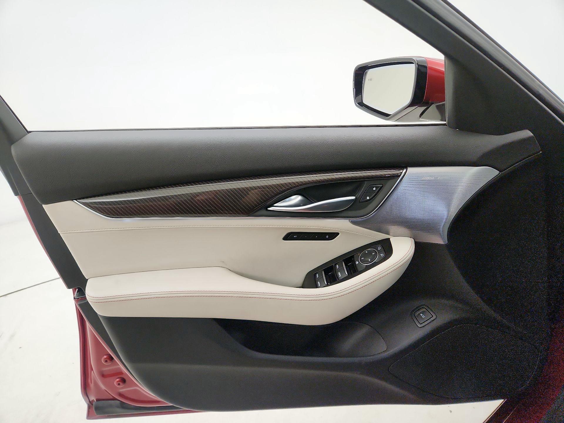 Thumbnail: 2020 Cadillac CT5 - 12