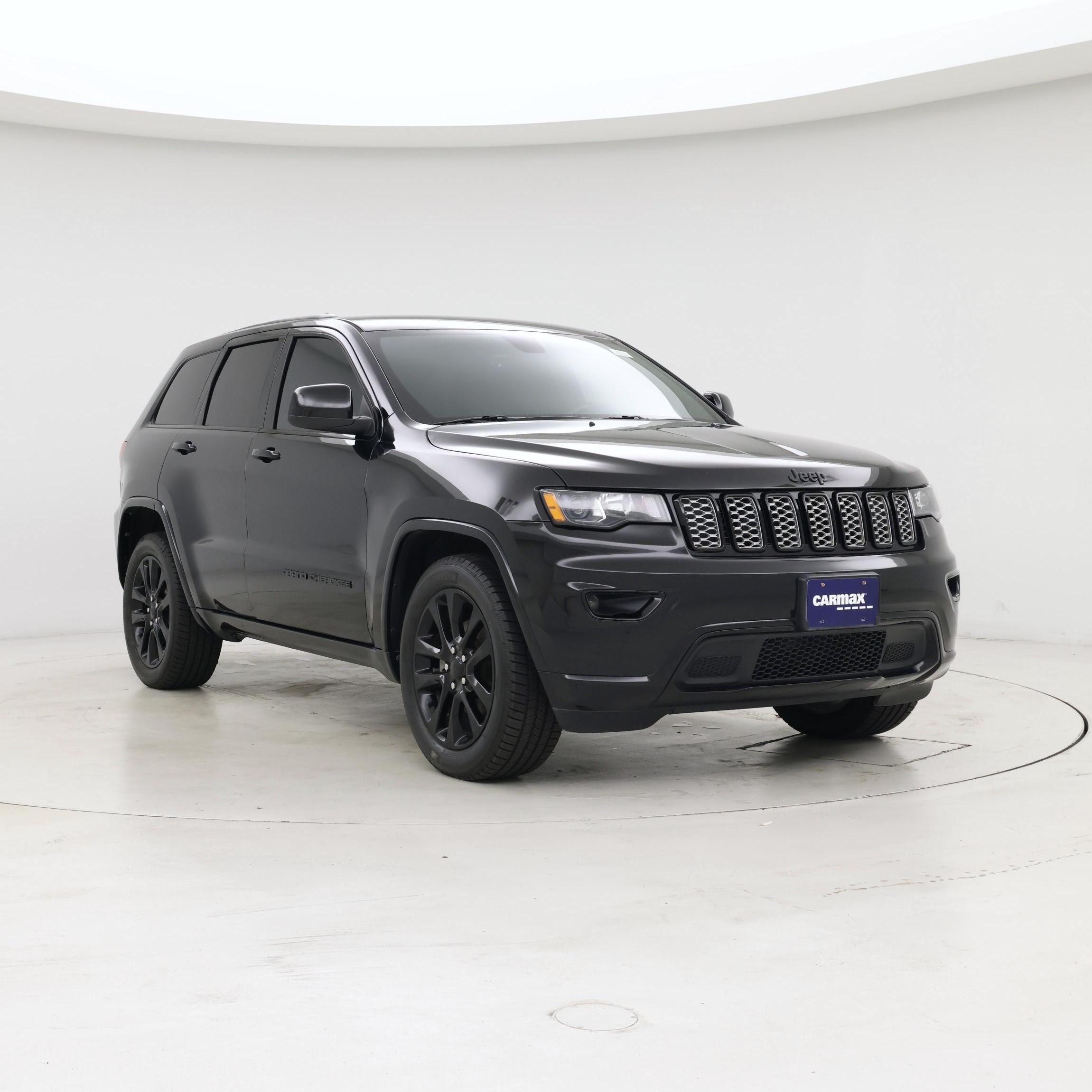Thumbnail: 2017 Jeep Grand Cherokee - 1