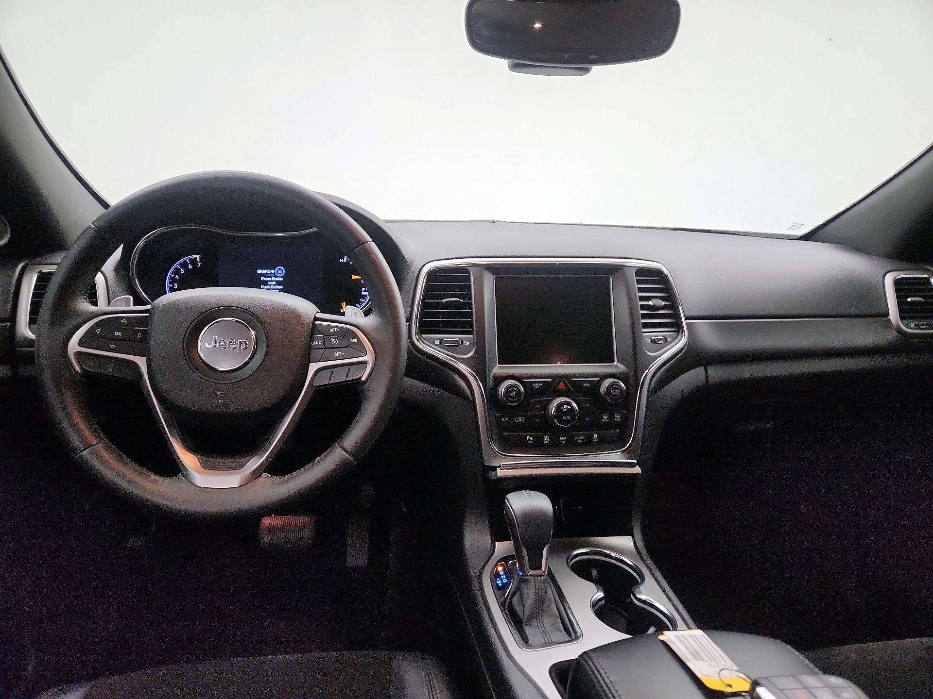 Thumbnail: 2017 Jeep Grand Cherokee - 9
