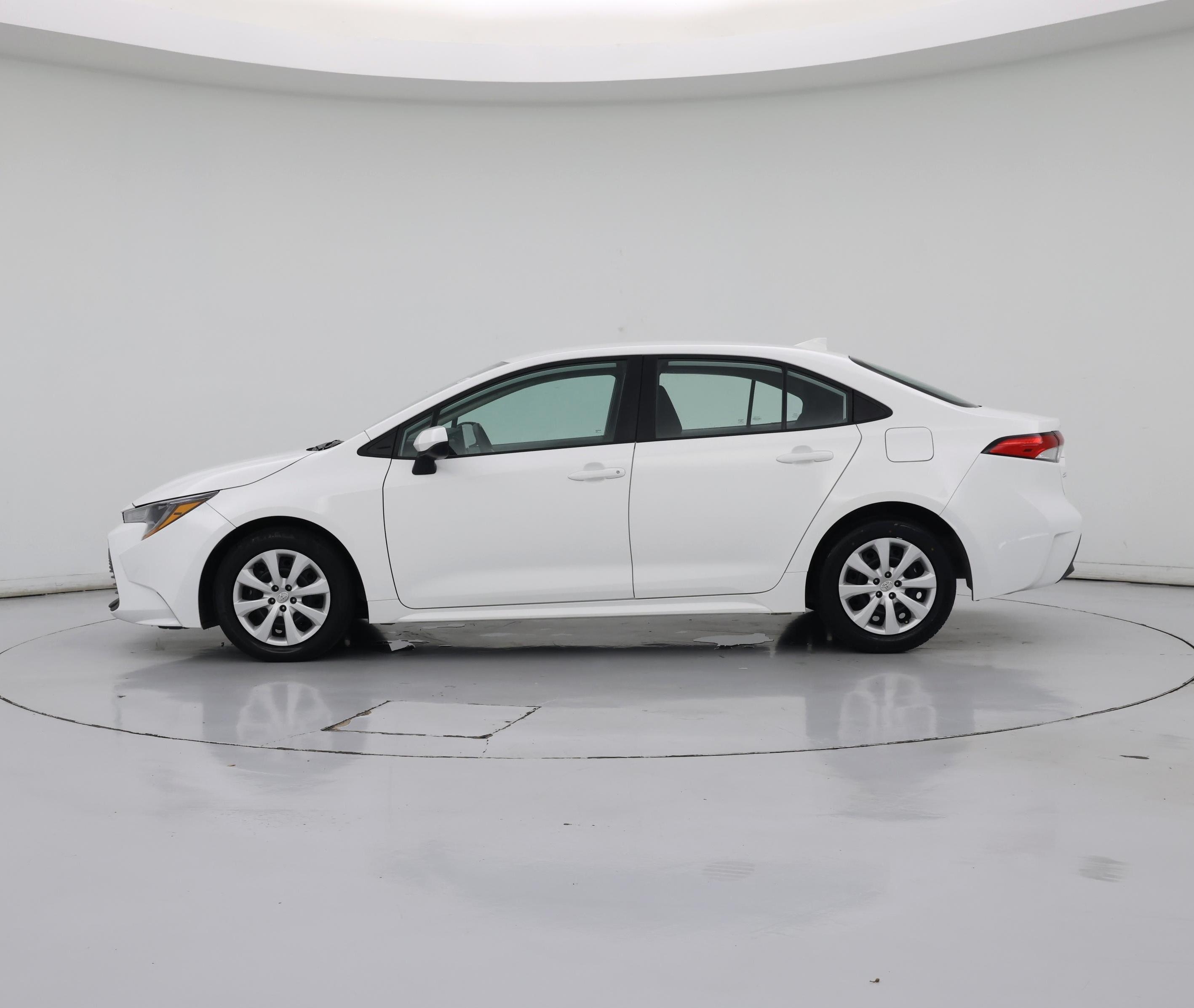 Thumbnail: 2024 Toyota Corolla - 3