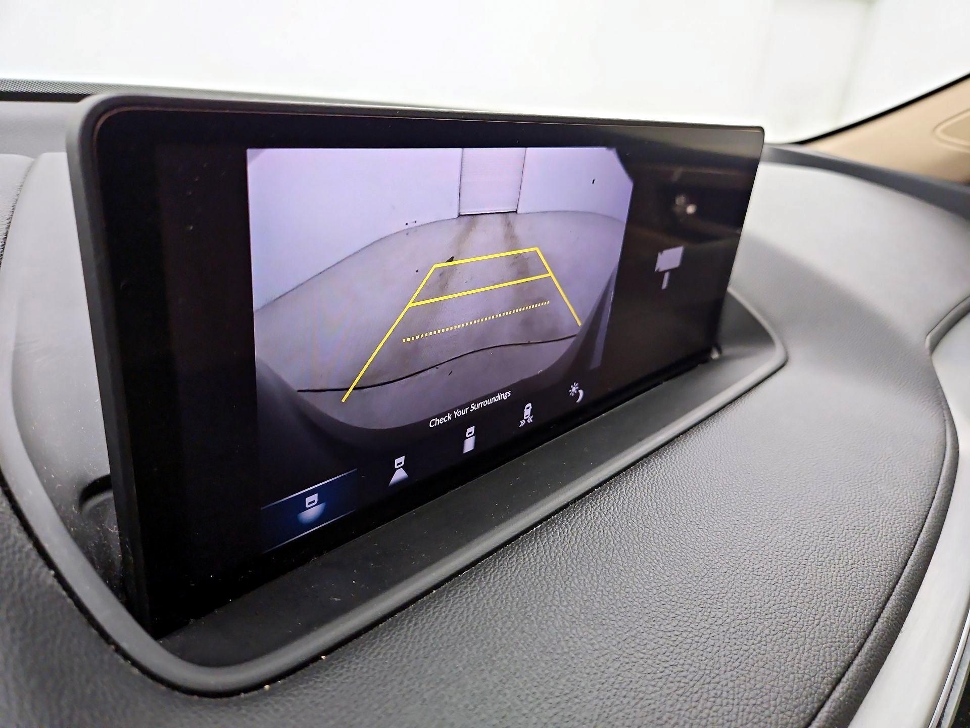 Thumbnail: 2023 Acura MDX - 14