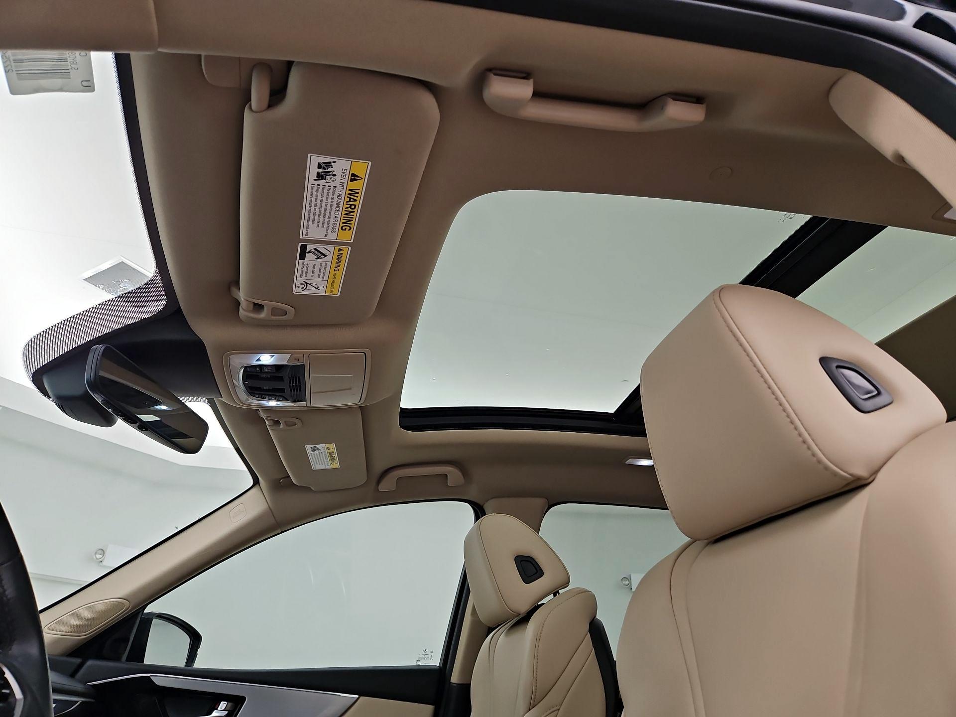 Thumbnail: 2023 Acura MDX - 19