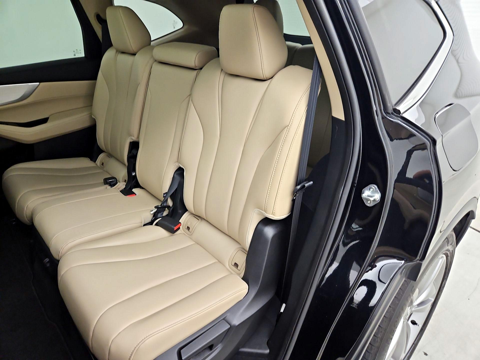 Thumbnail: 2023 Acura MDX - 20