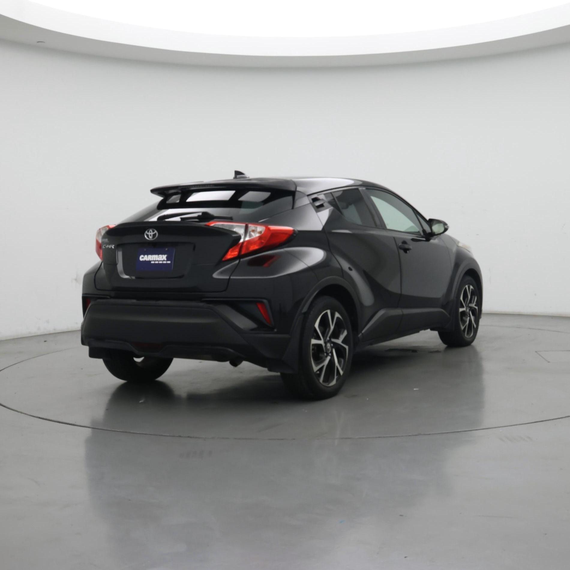 Thumbnail: 2018 Toyota C-HR - 8