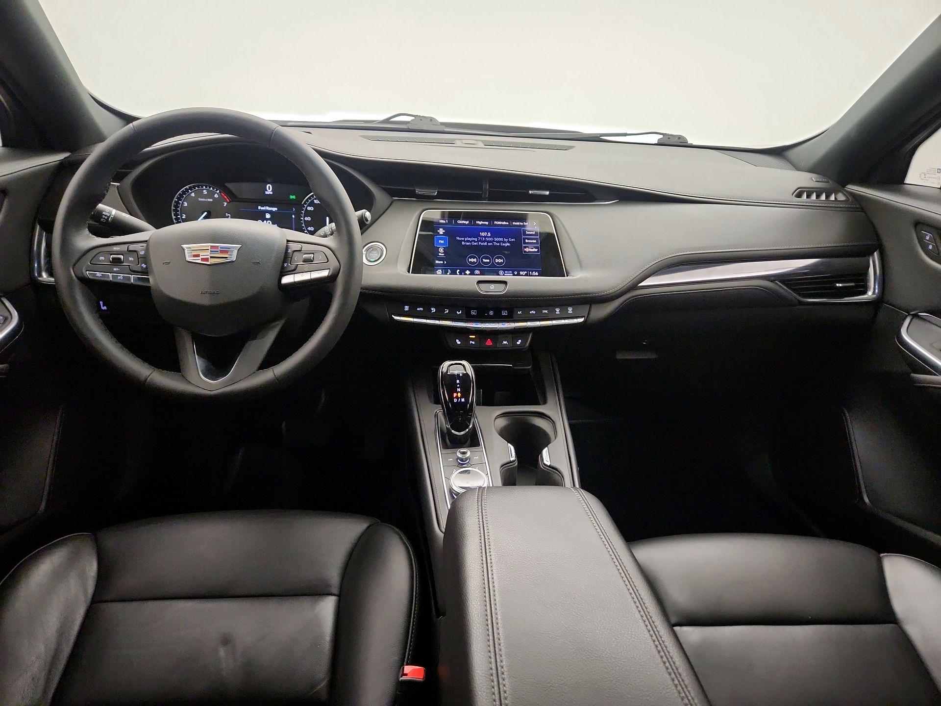 Thumbnail: 2022 Cadillac XT4 - 9