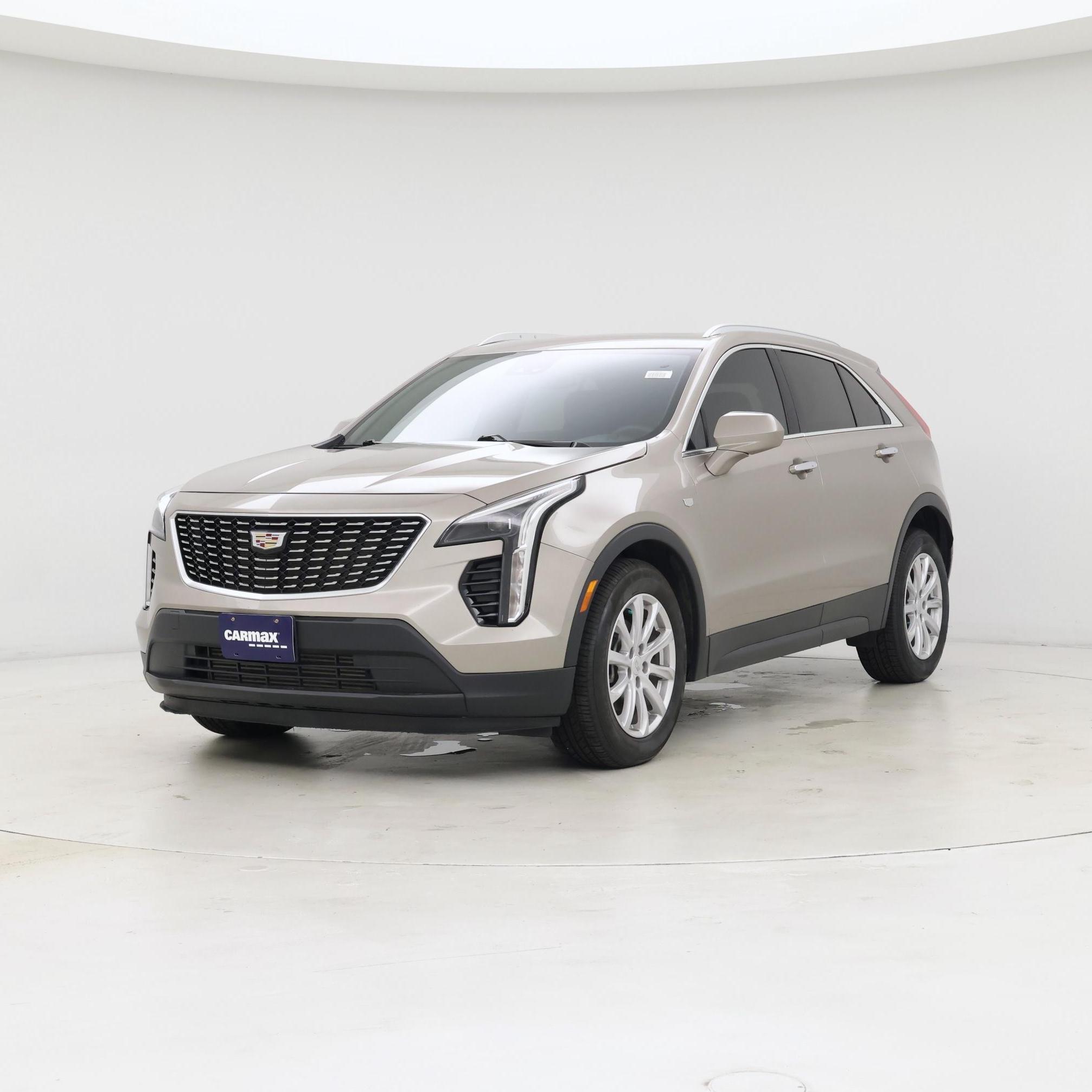 Thumbnail: 2022 Cadillac XT4 - 4