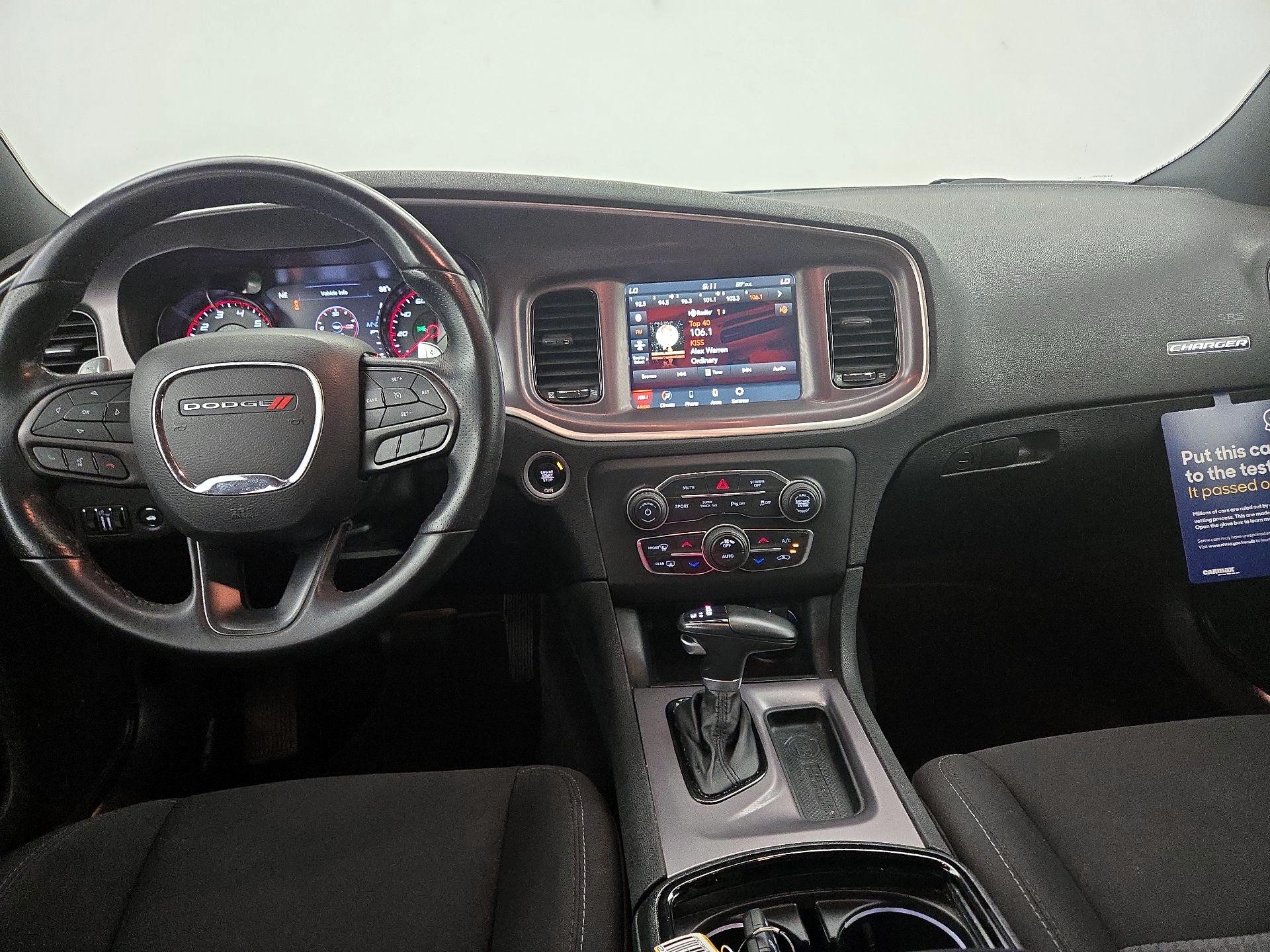 Thumbnail: 2022 Dodge Charger - 9