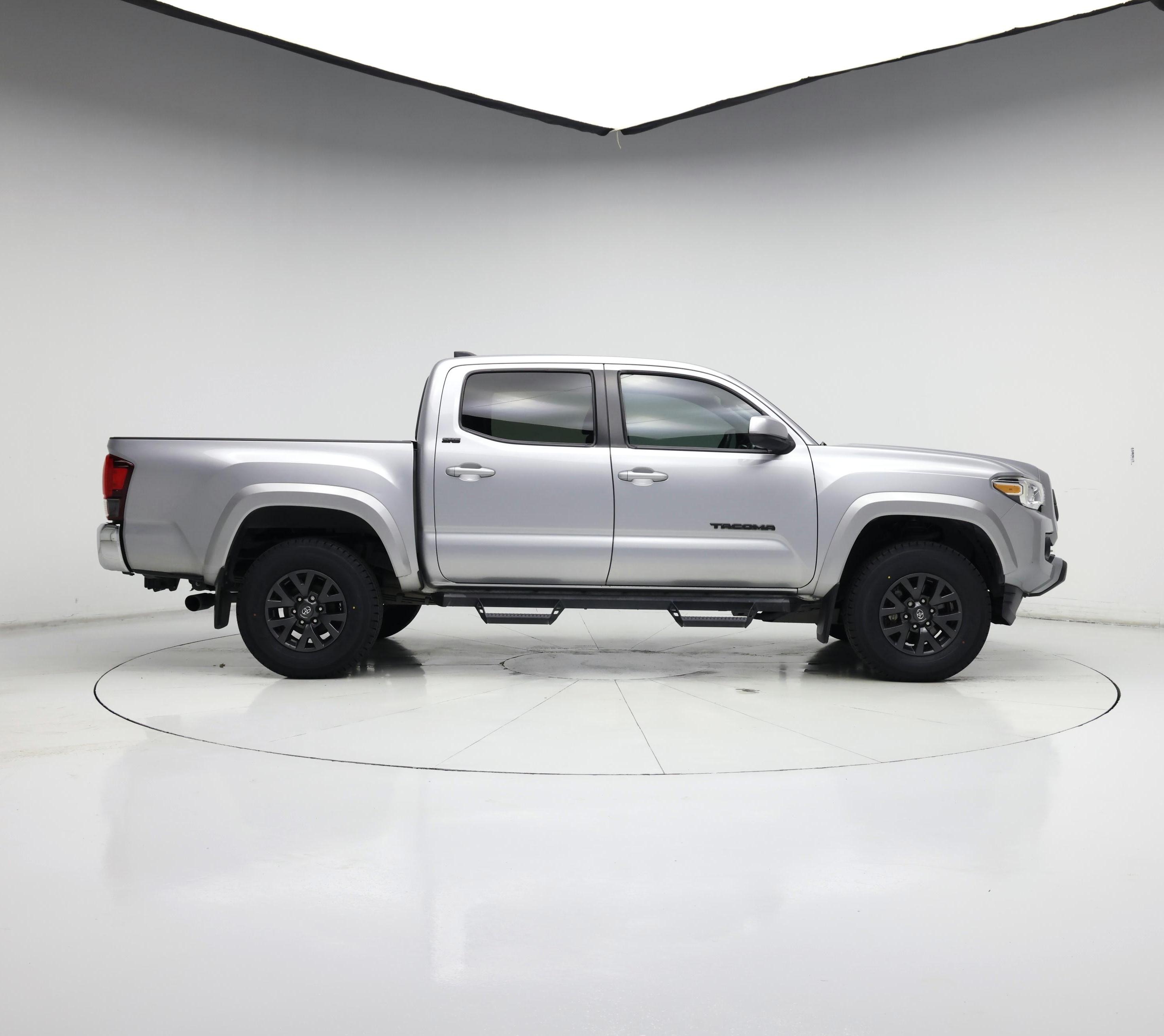 Thumbnail: 2021 Toyota Tacoma - 7