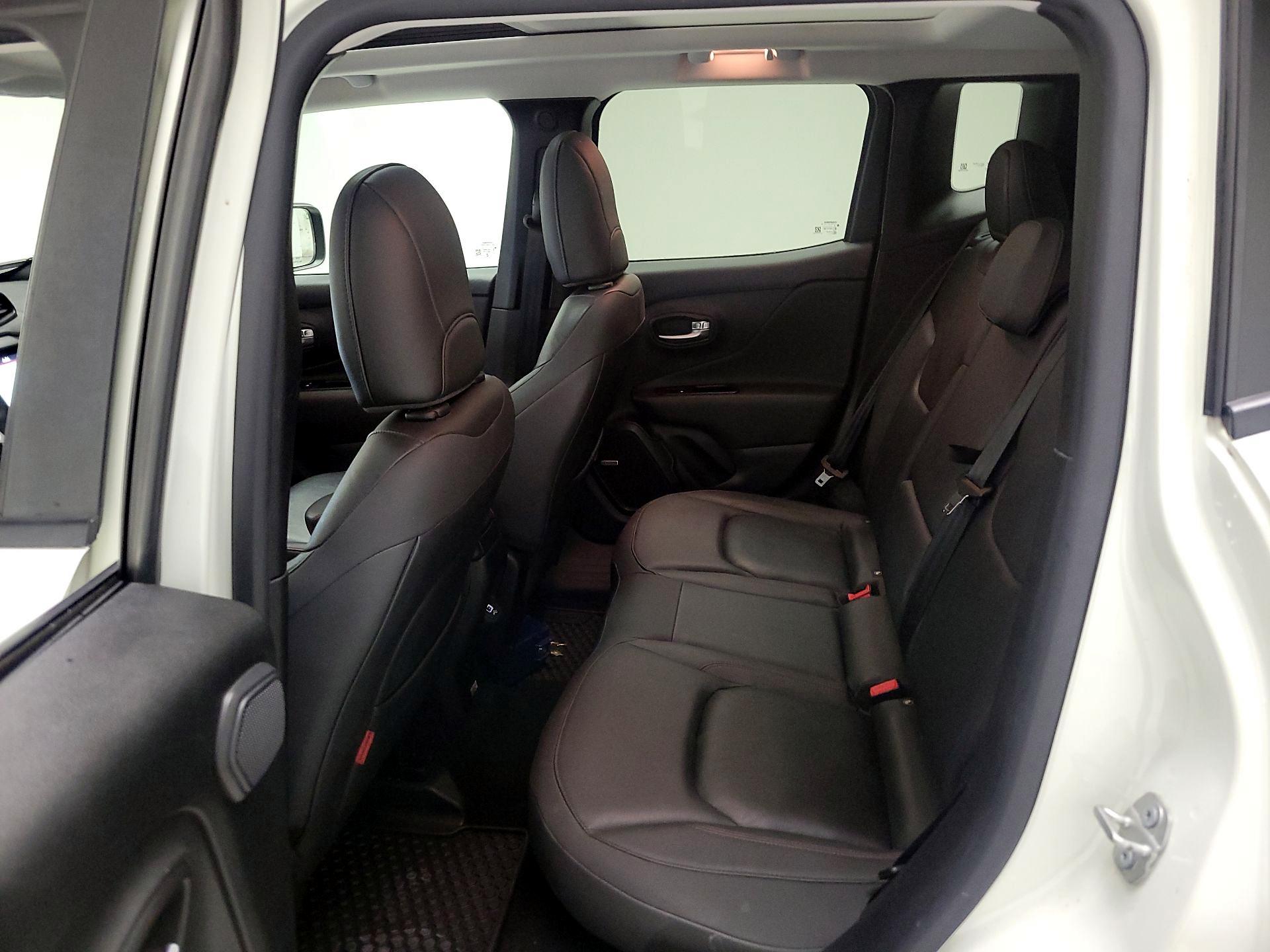 Thumbnail: 2021 Jeep Renegade - 20