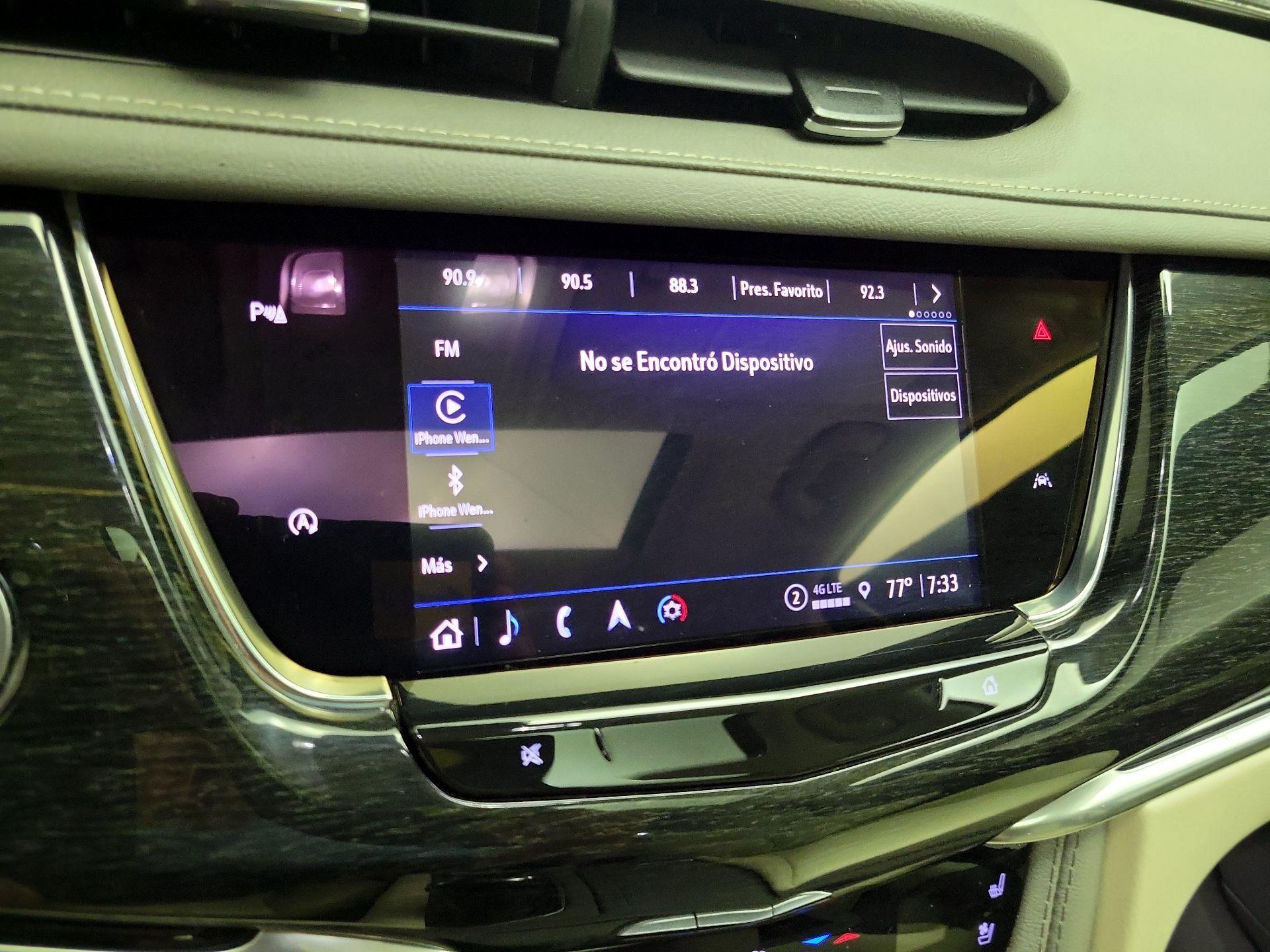 Thumbnail: 2023 Cadillac XT6 - 16
