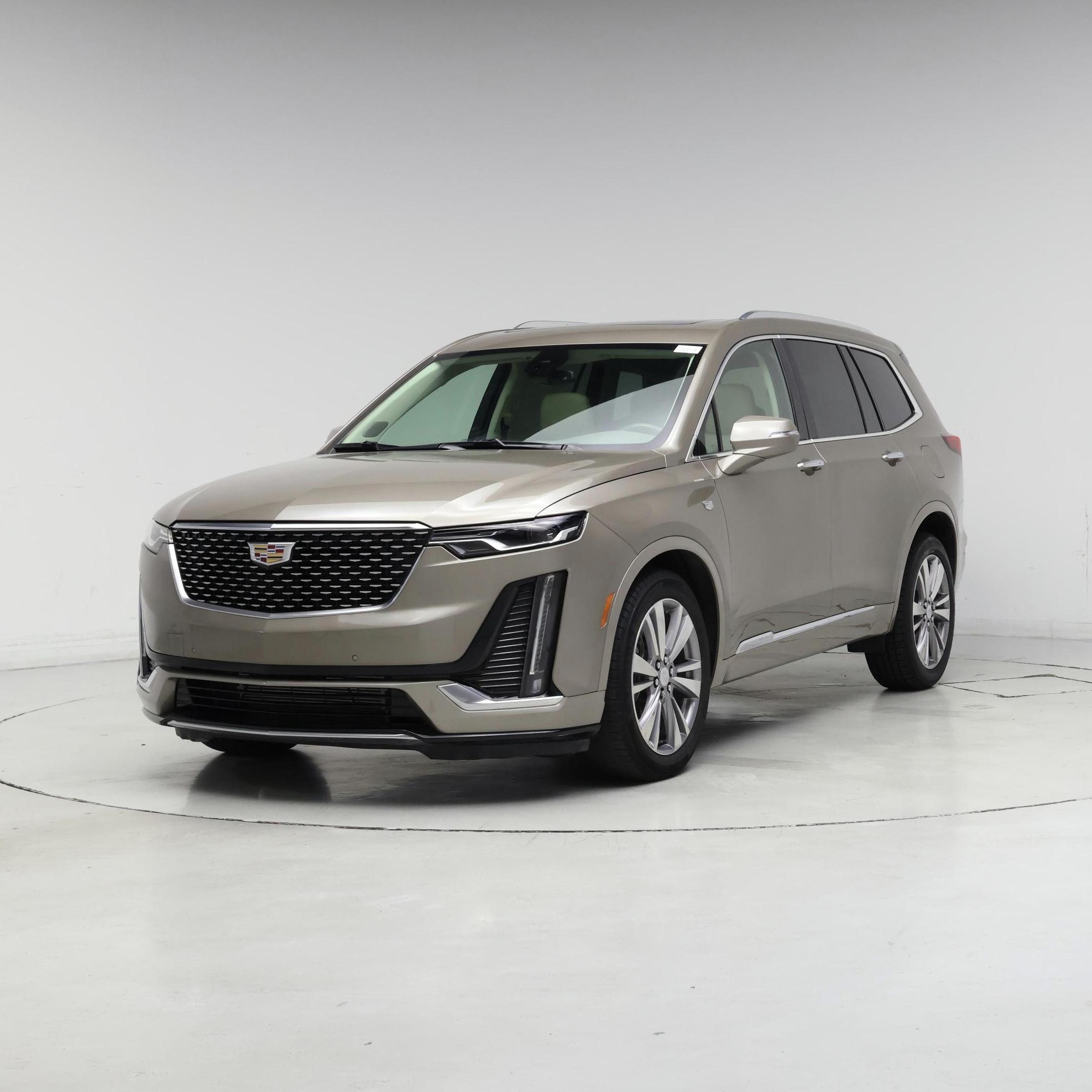 Thumbnail: 2023 Cadillac XT6 - 4
