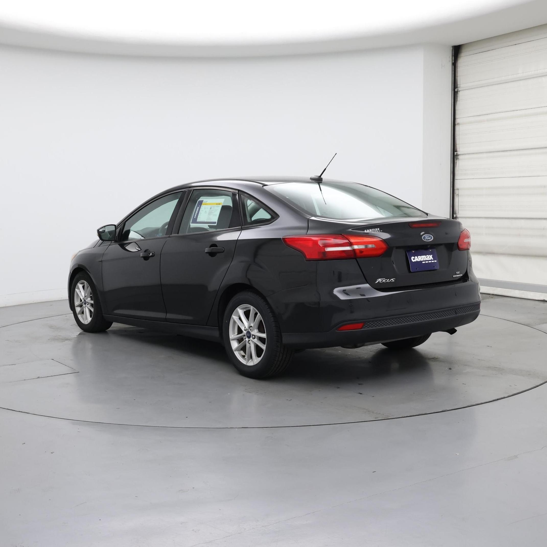 Thumbnail: 2015 Ford Focus - 2