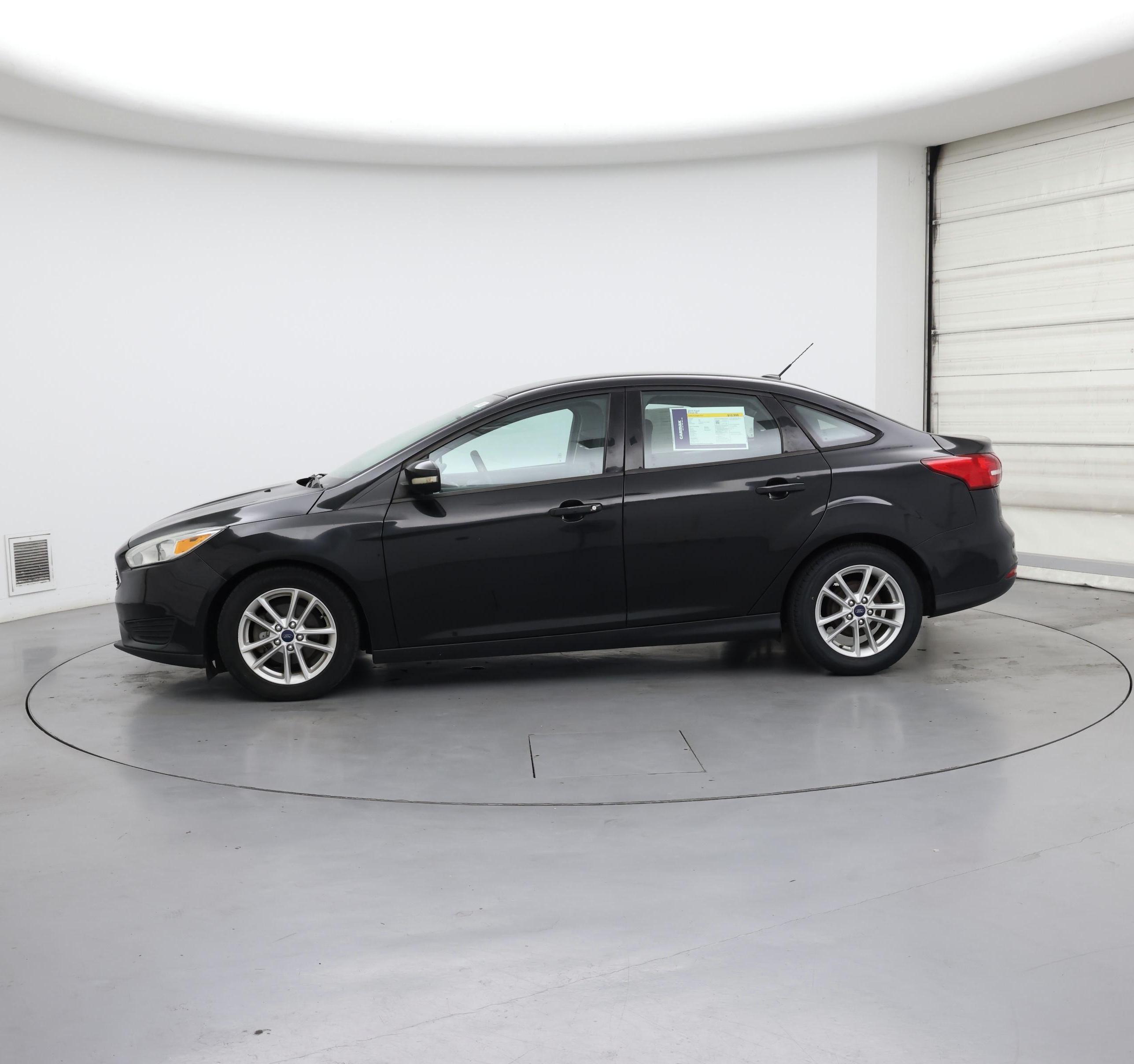Thumbnail: 2015 Ford Focus - 3