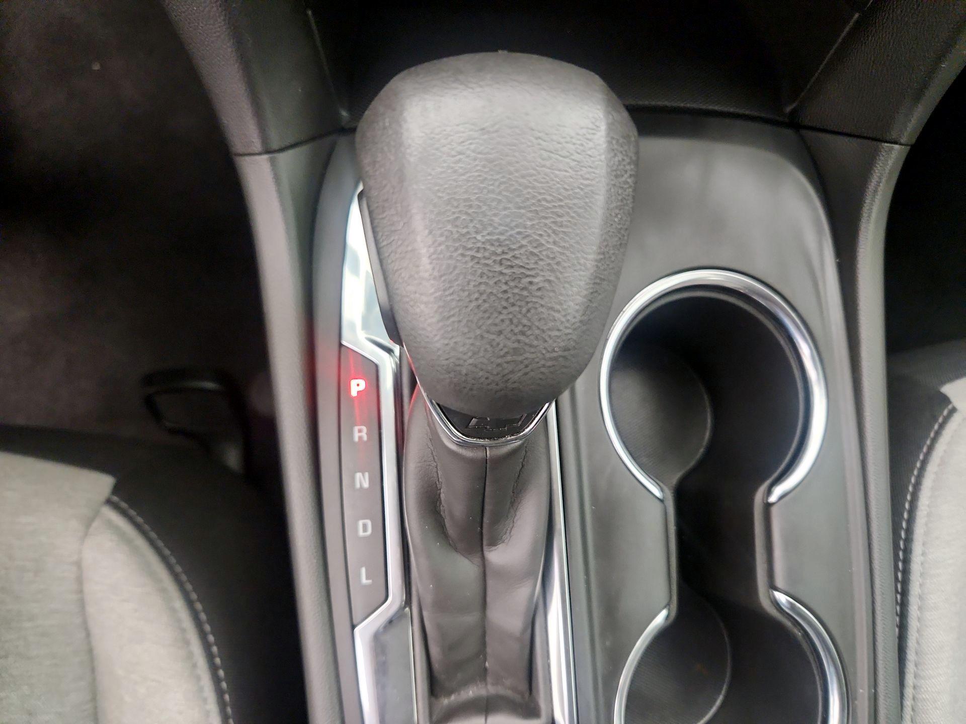 Thumbnail: 2023 Chevrolet Equinox - 17