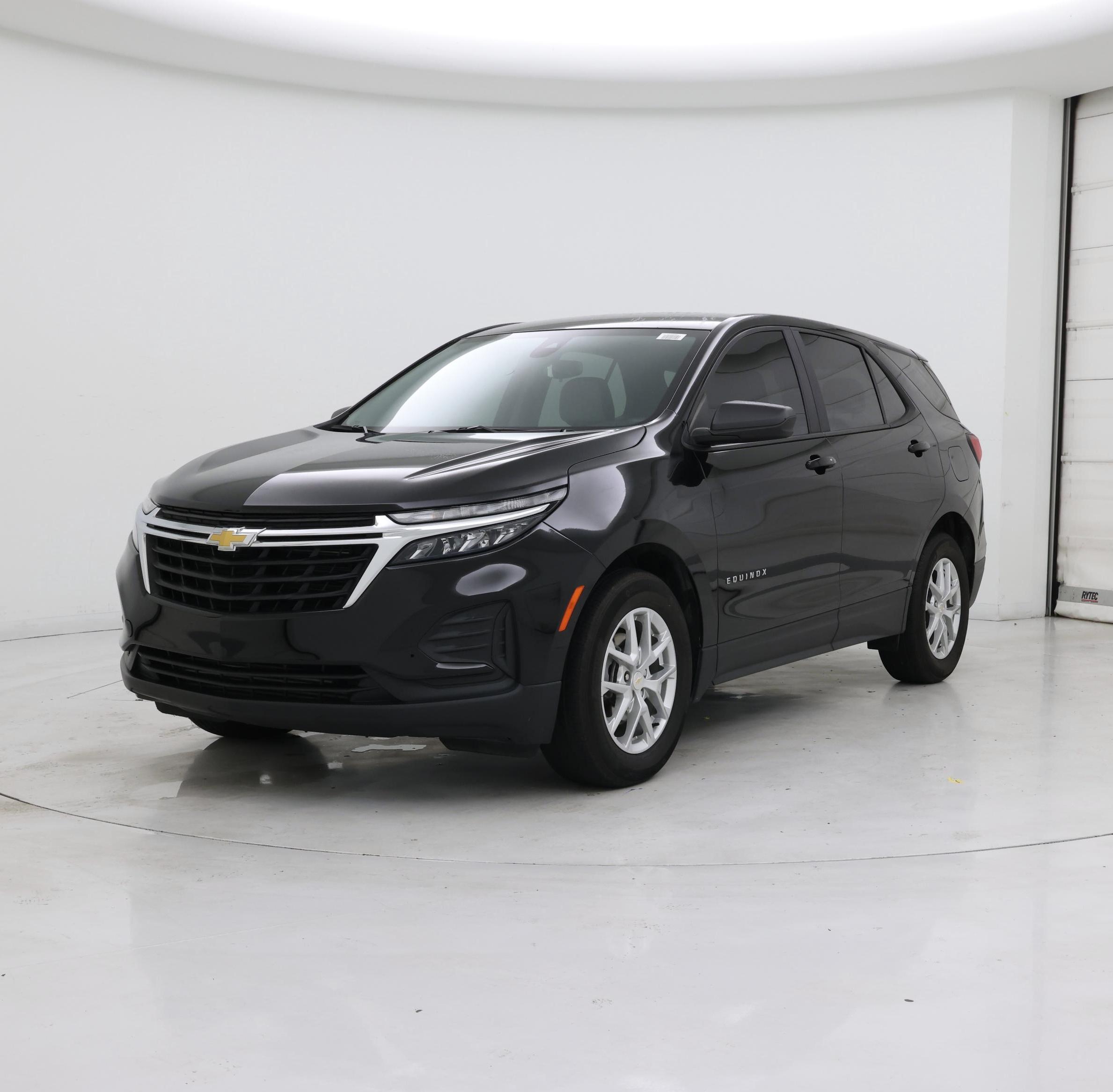 Thumbnail: 2023 Chevrolet Equinox - 4