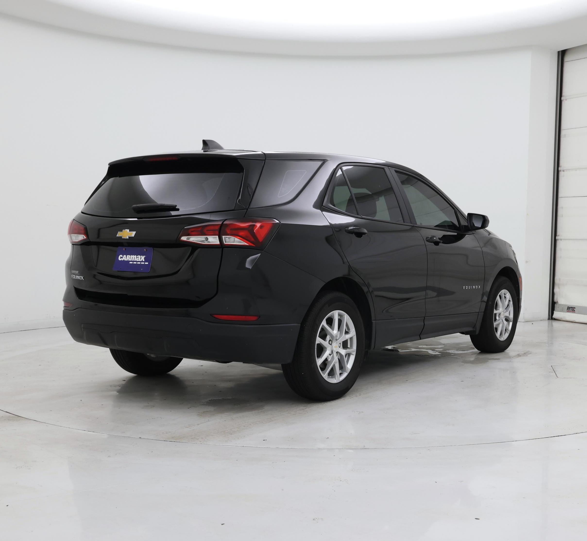 Thumbnail: 2023 Chevrolet Equinox - 8