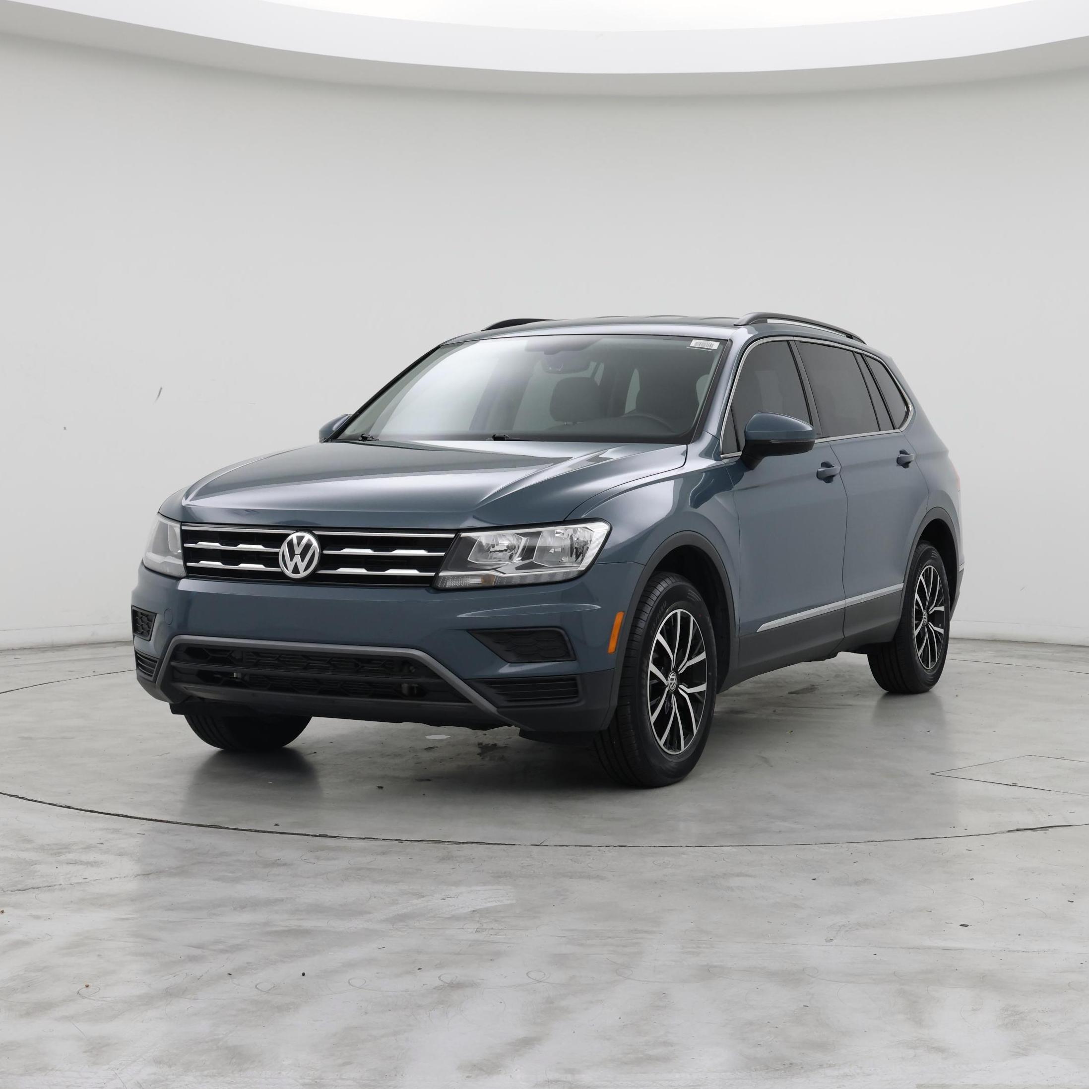 Thumbnail: 2021 Volkswagen Tiguan - 4