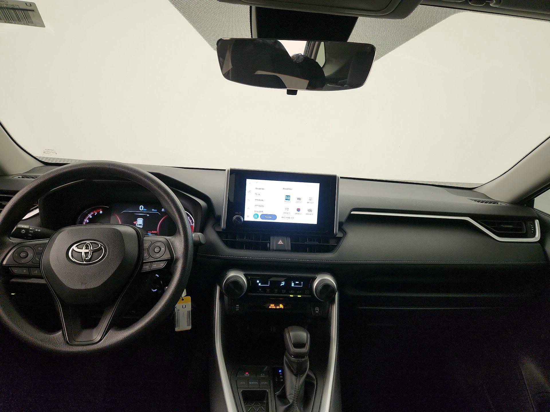 Thumbnail: 2024 Toyota RAV4 - 9