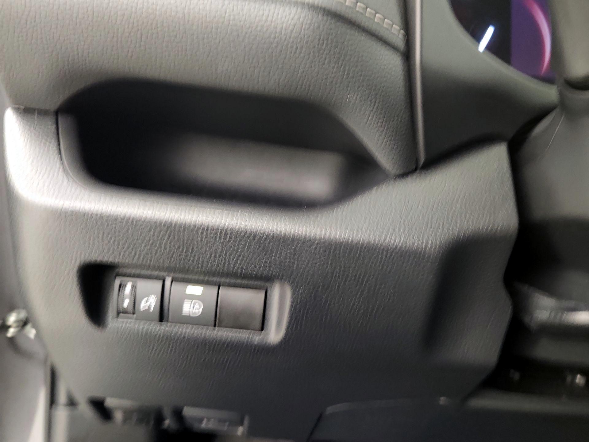 Thumbnail: 2024 Toyota RAV4 - 13
