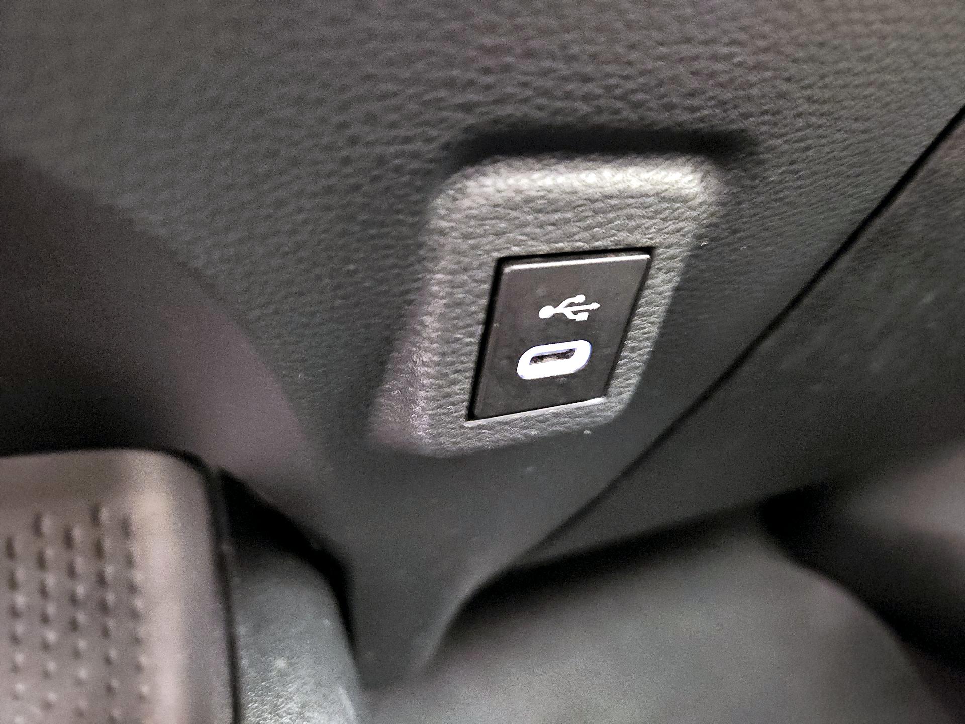 Thumbnail: 2024 Toyota Corolla - 18