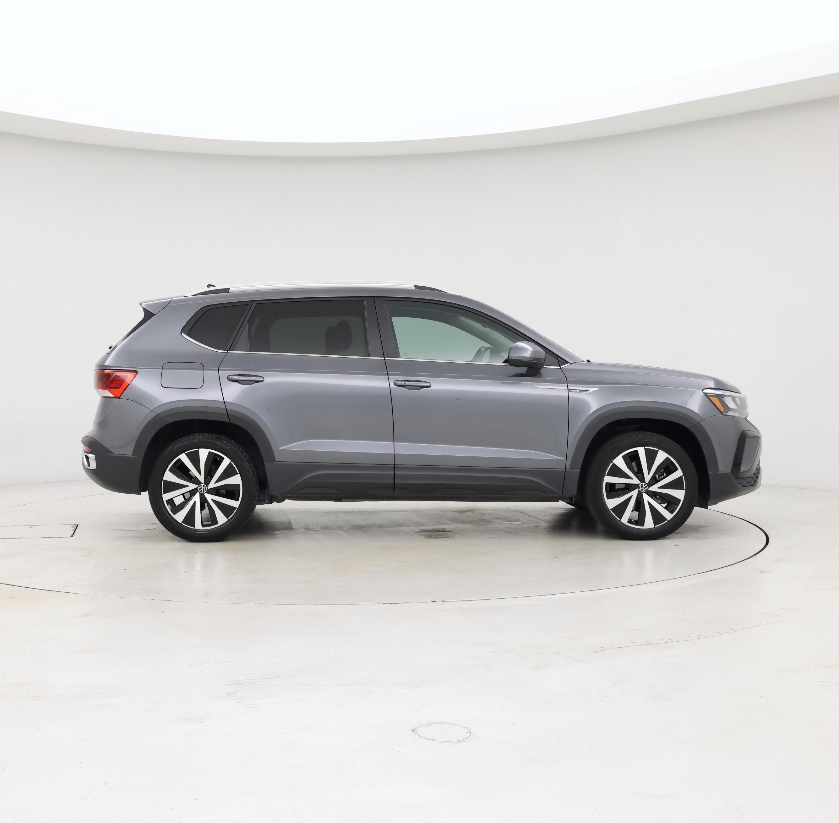 Thumbnail: 2022 Volkswagen Taos - 7