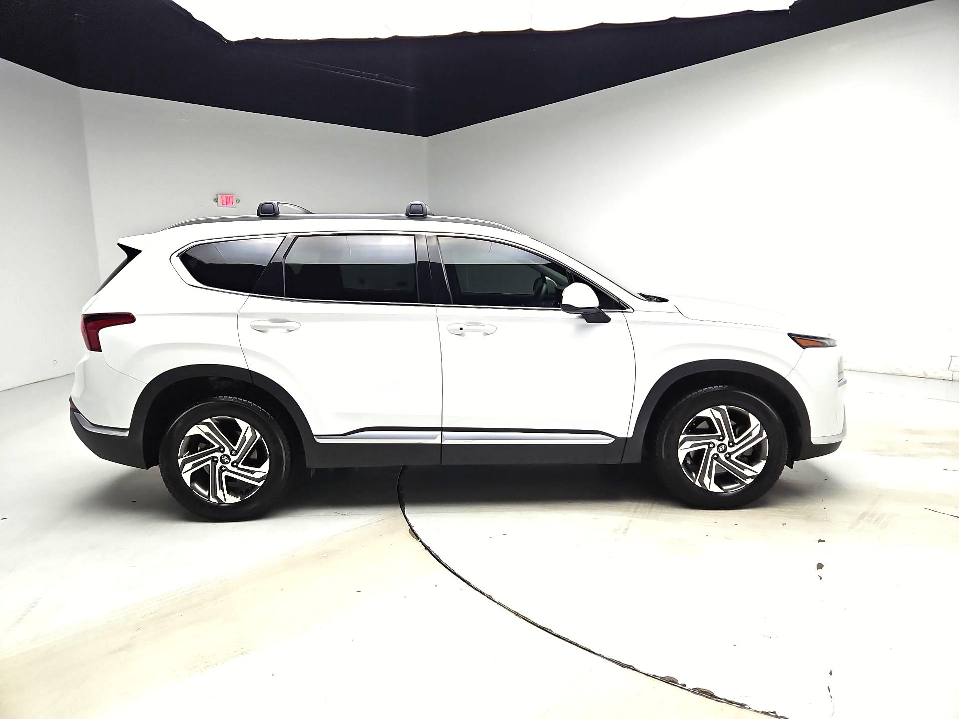Thumbnail: 2021 Hyundai Santa Fe - 4