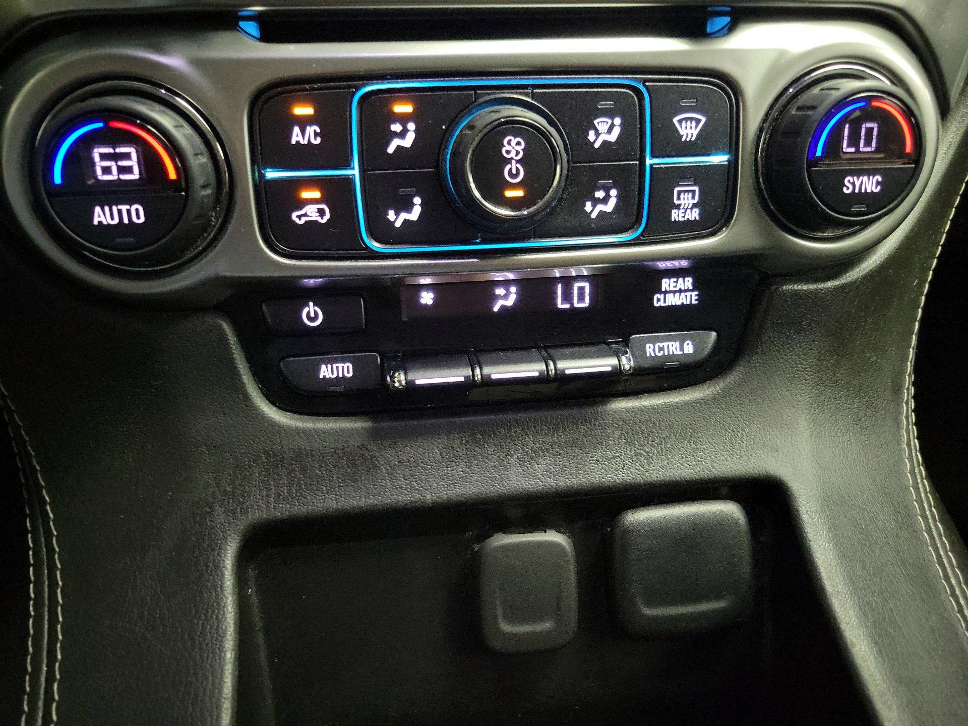 Thumbnail: 2020 Chevrolet Tahoe - 16