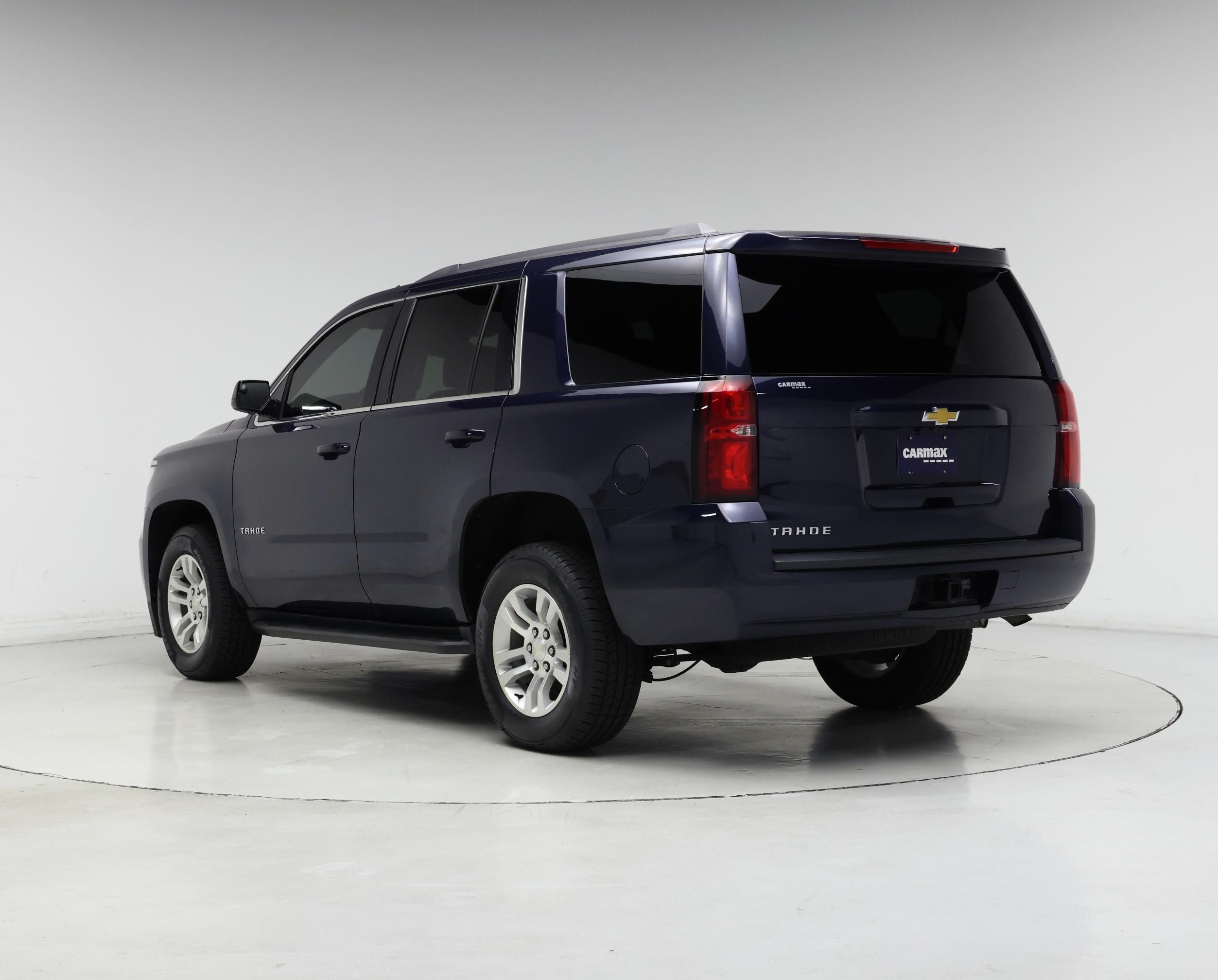 Thumbnail: 2020 Chevrolet Tahoe - 2
