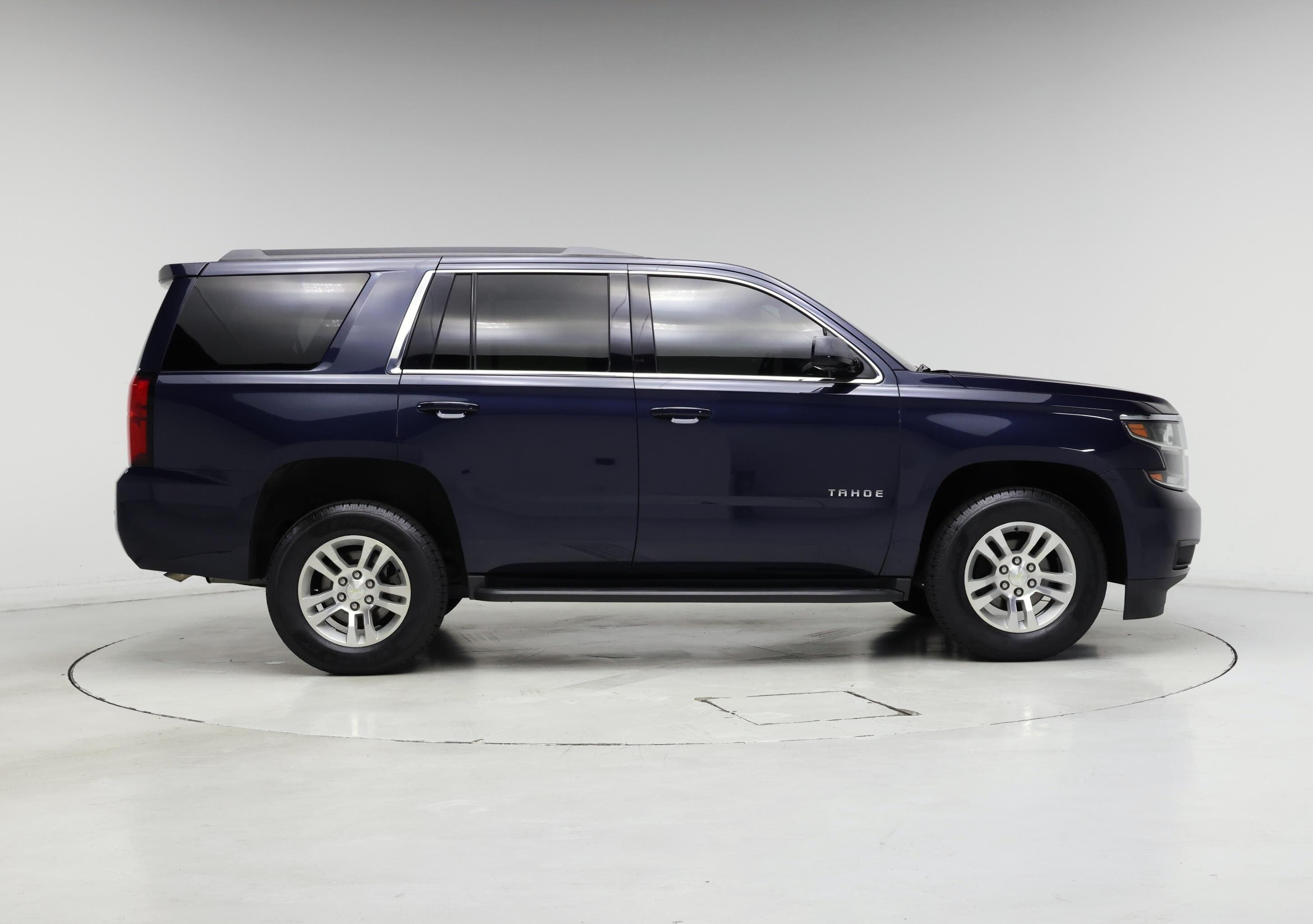 Thumbnail: 2020 Chevrolet Tahoe - 7
