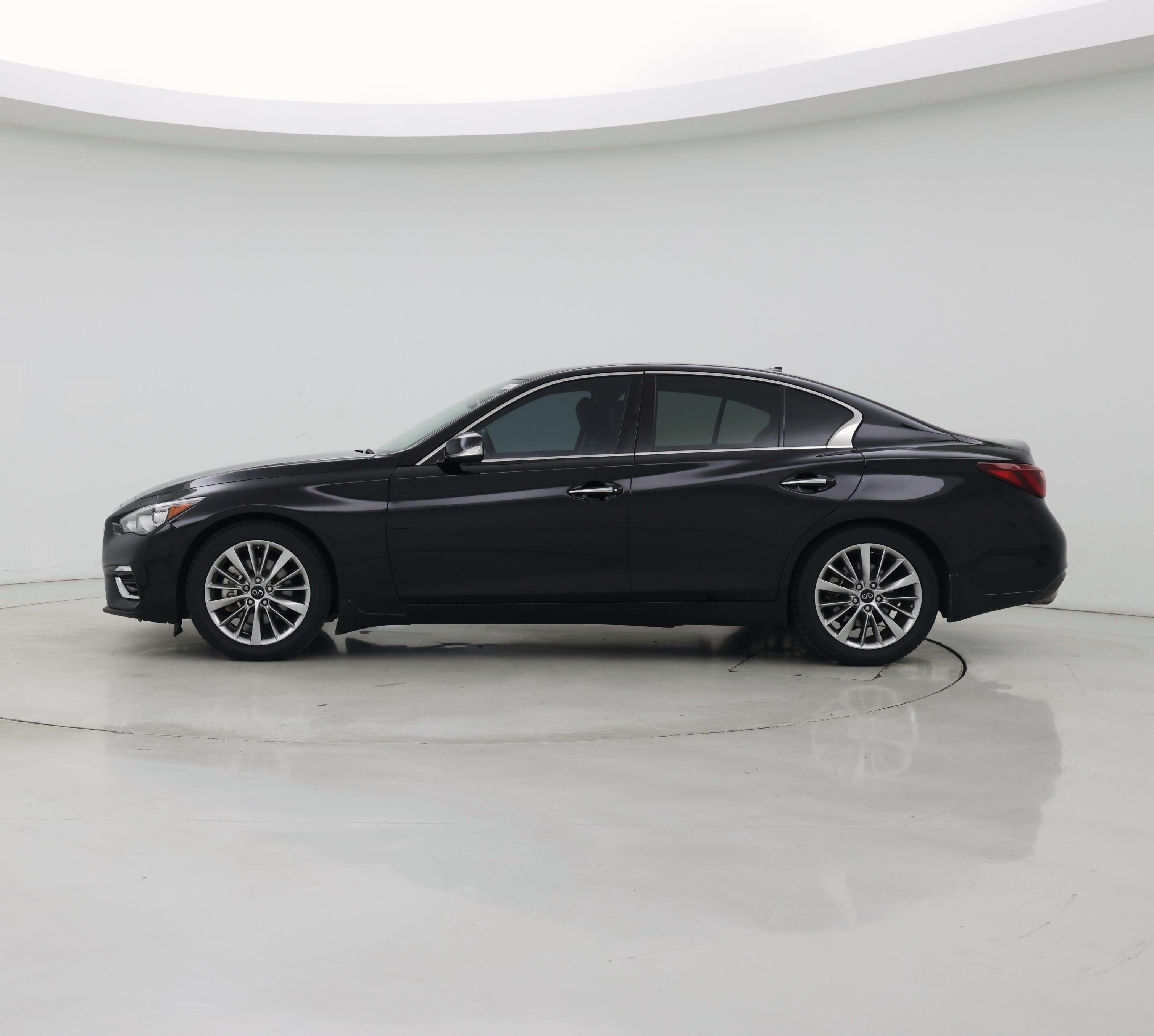 Thumbnail: 2023 INFINITI Q50 - 3