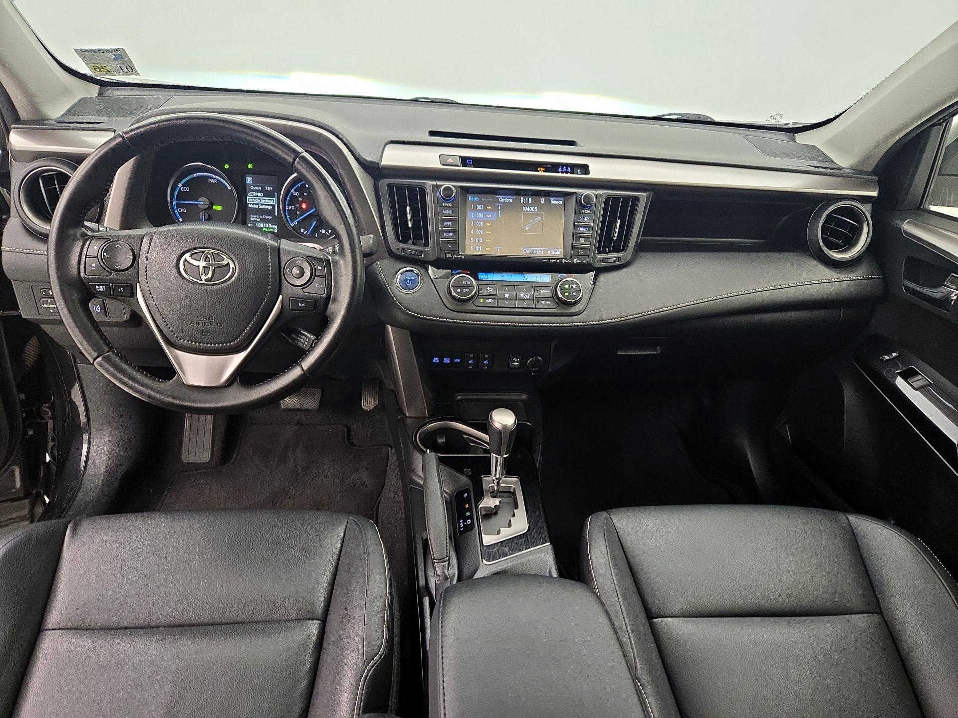 Thumbnail: 2017 Toyota RAV4 - 9
