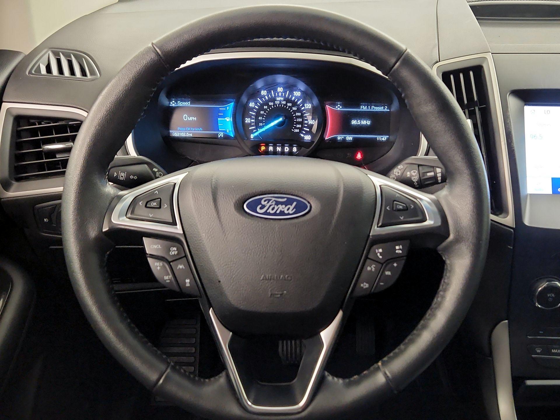 Thumbnail: 2020 Ford Edge - 10