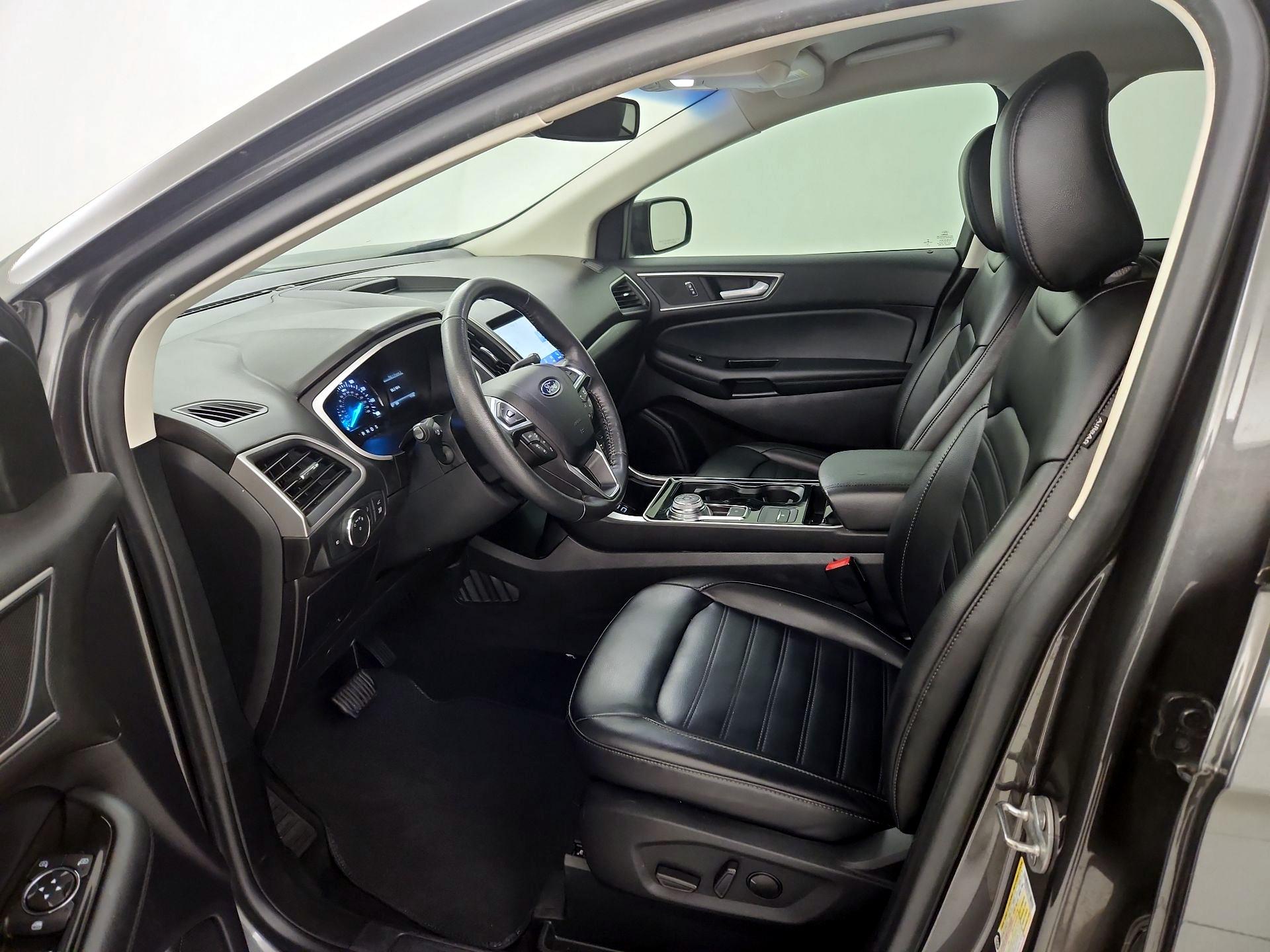Thumbnail: 2020 Ford Edge - 11
