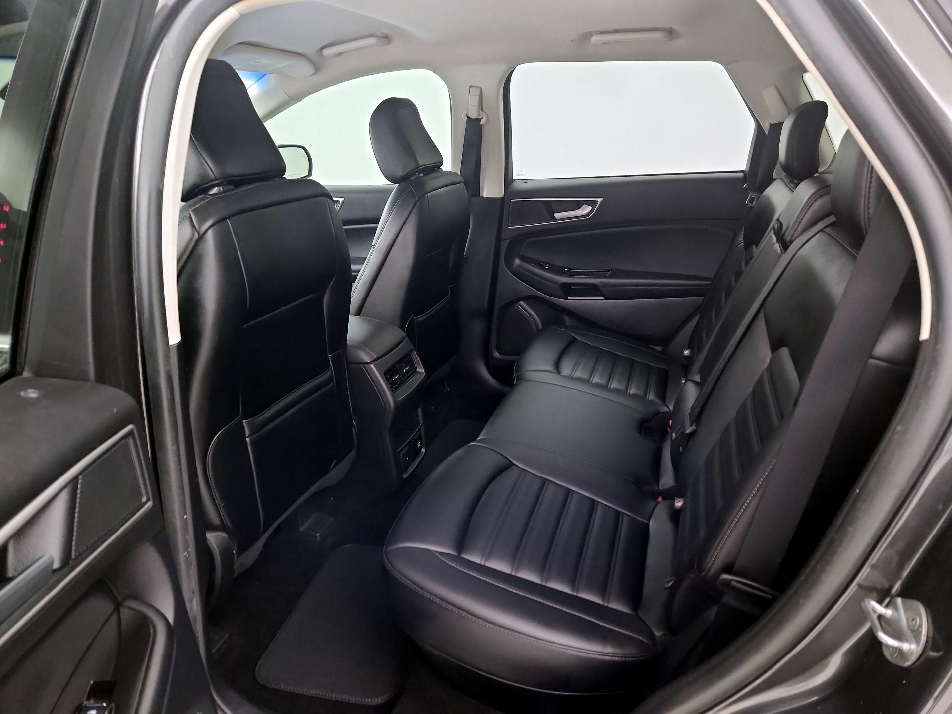 Thumbnail: 2020 Ford Edge - 20