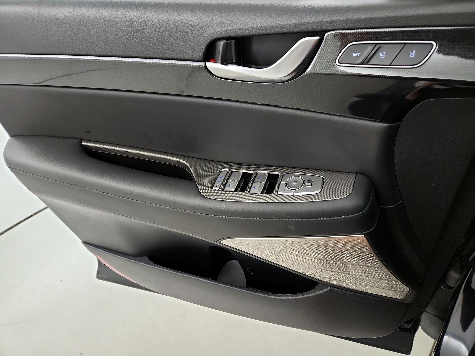 Thumbnail: 2021 Hyundai Palisade - 12