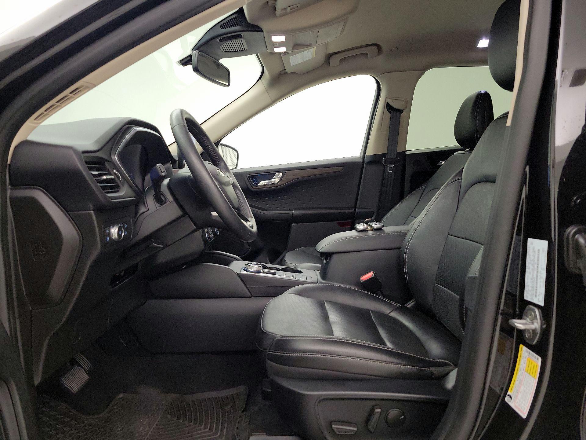 Thumbnail: 2020 Ford Escape - 11