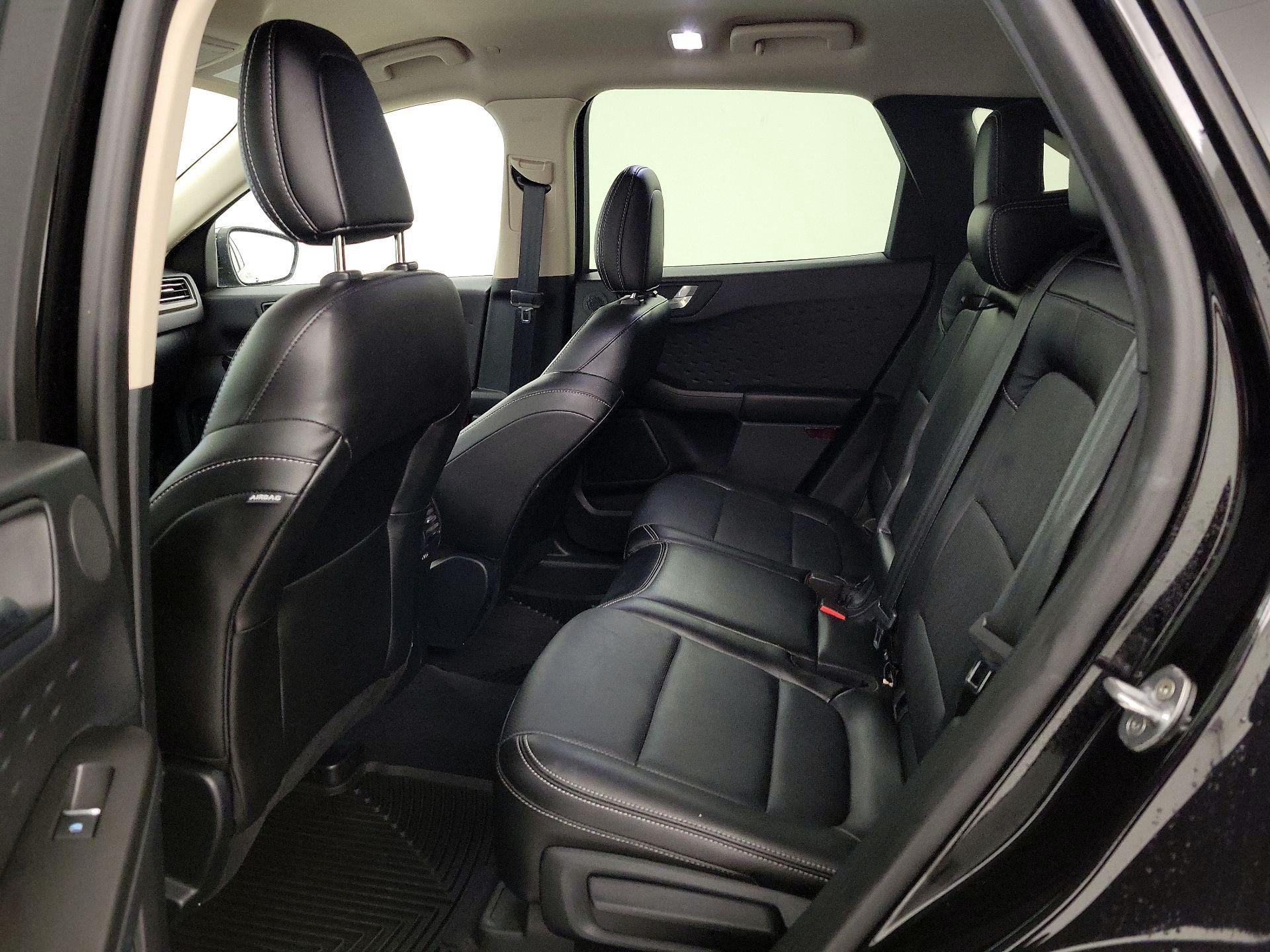 Thumbnail: 2020 Ford Escape - 18