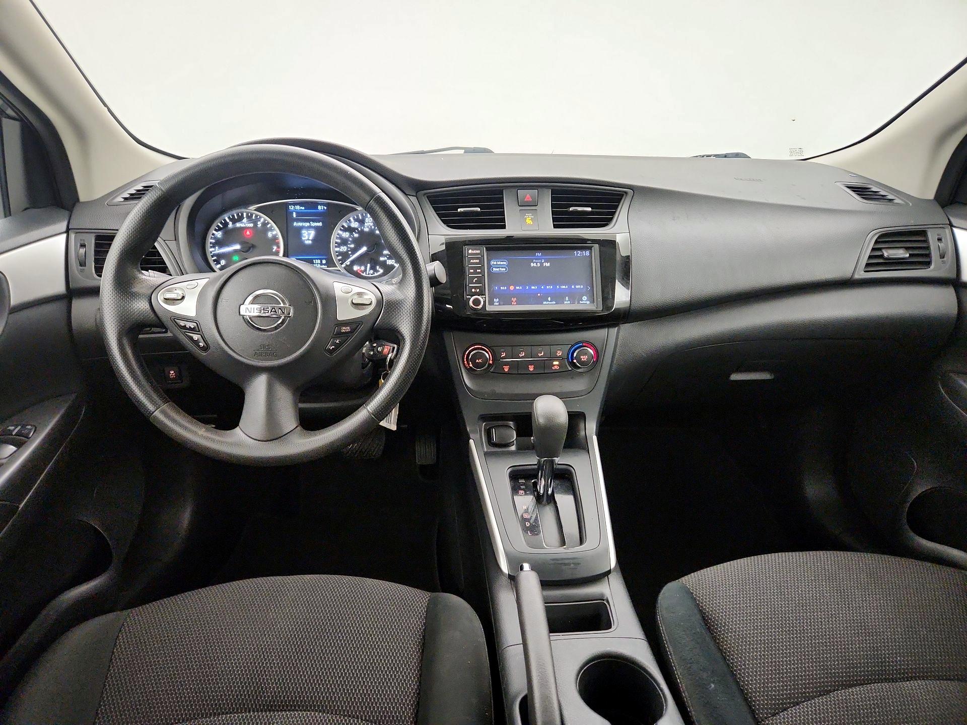 Thumbnail: 2019 Nissan Sentra - 9