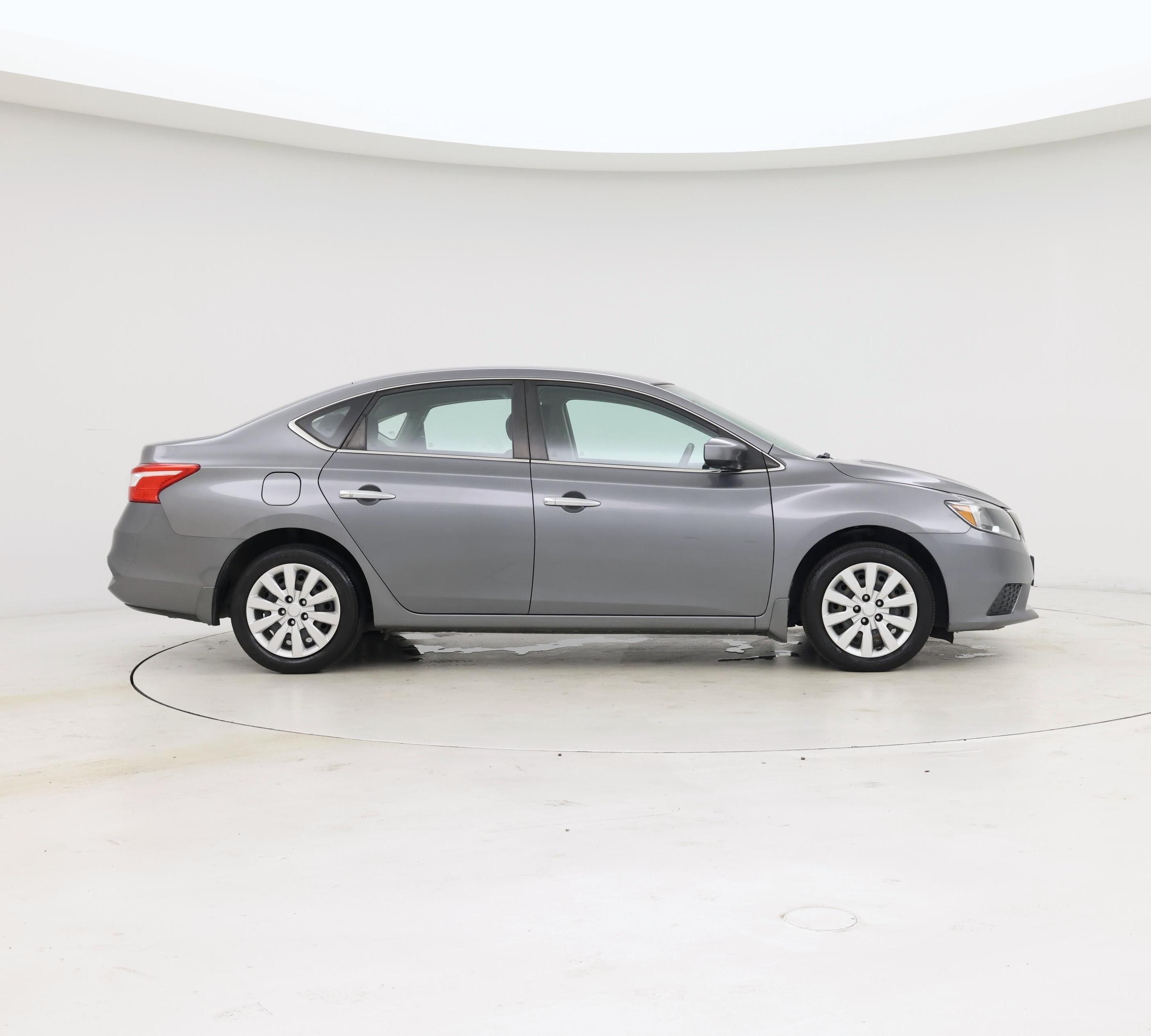 Thumbnail: 2019 Nissan Sentra - 7