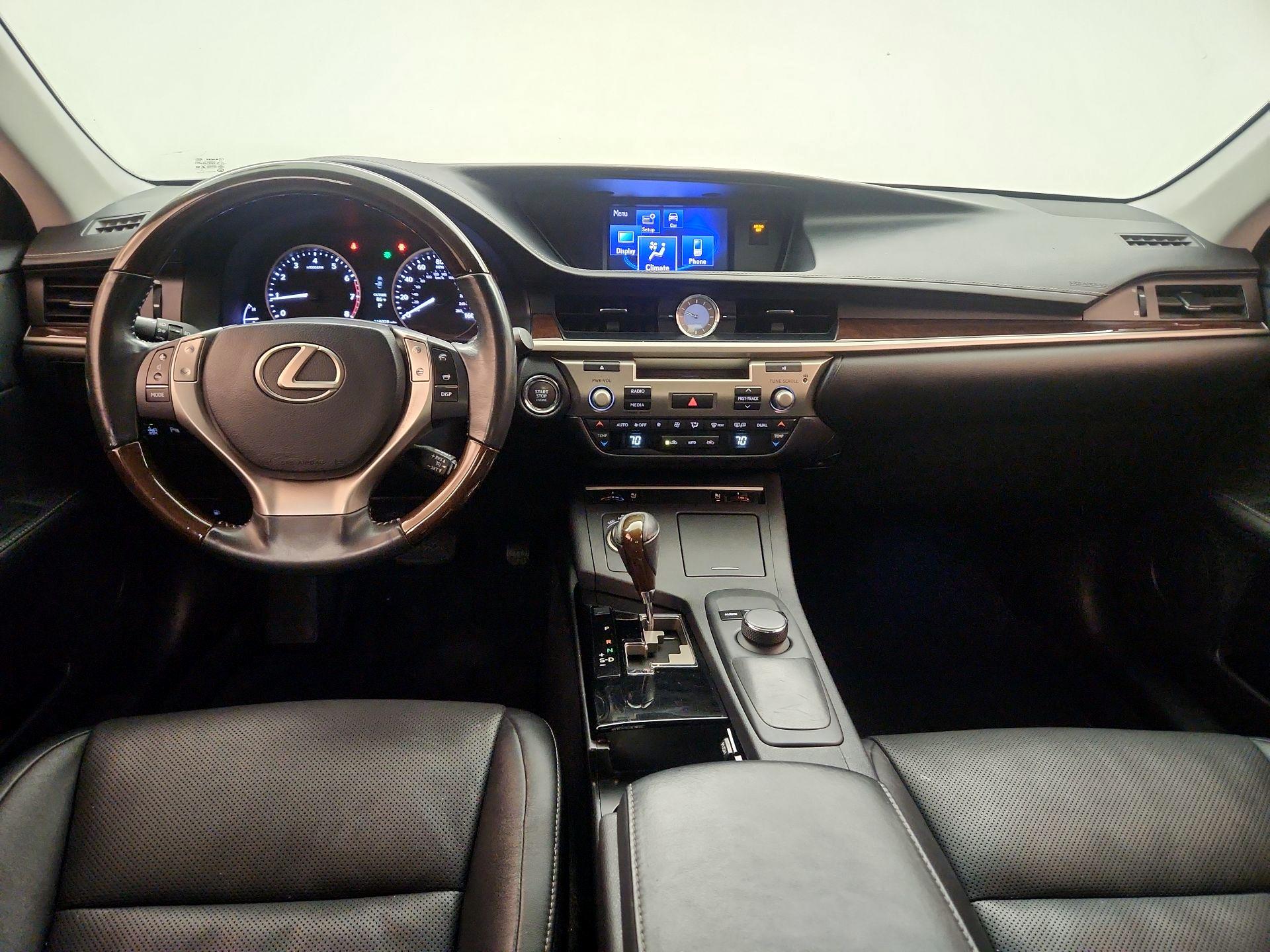 Thumbnail: 2014 Lexus ES - 9