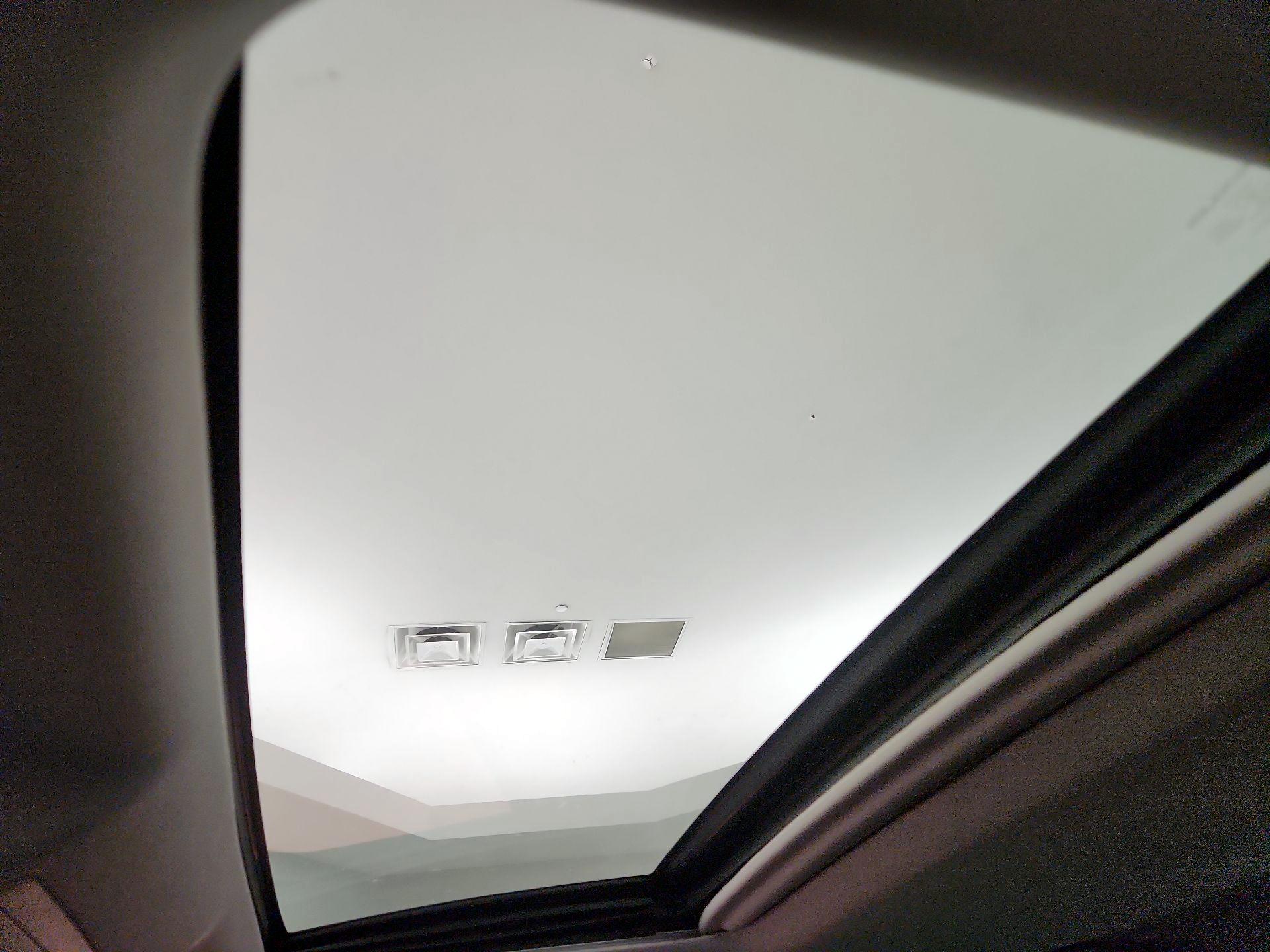 Thumbnail: 2014 Lexus ES - 19