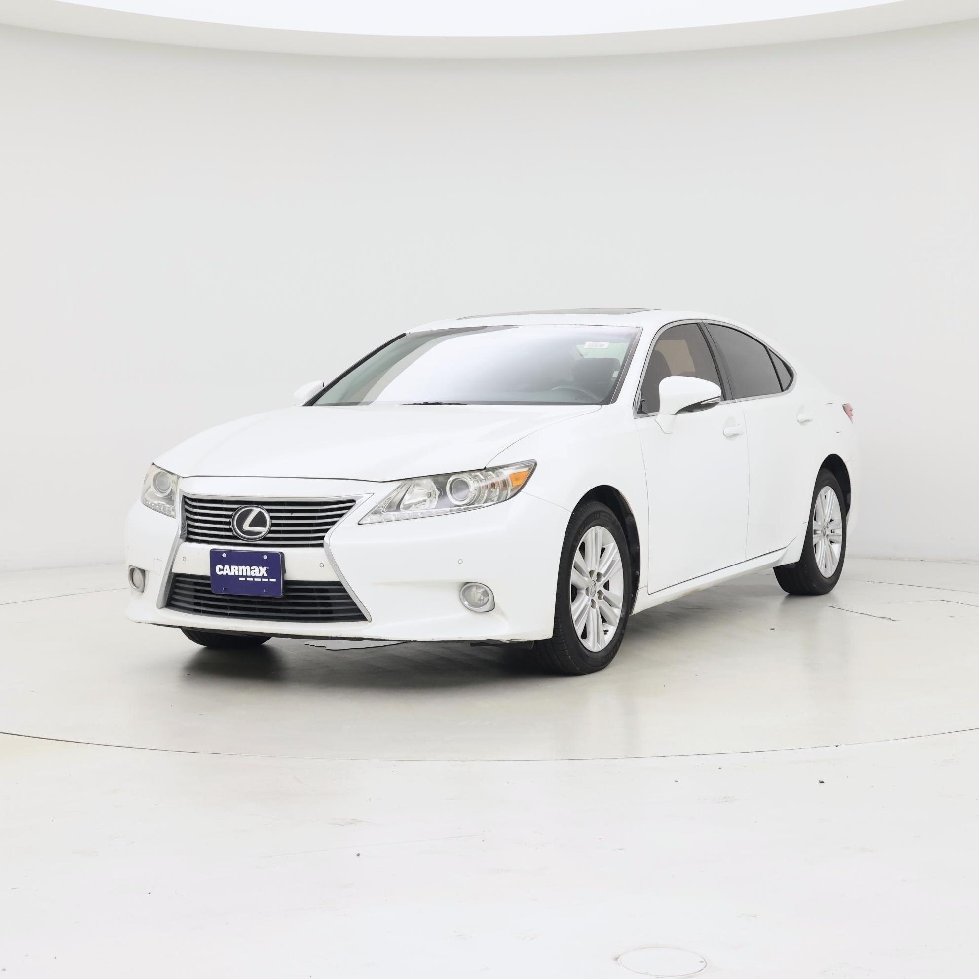 Thumbnail: 2014 Lexus ES - 4