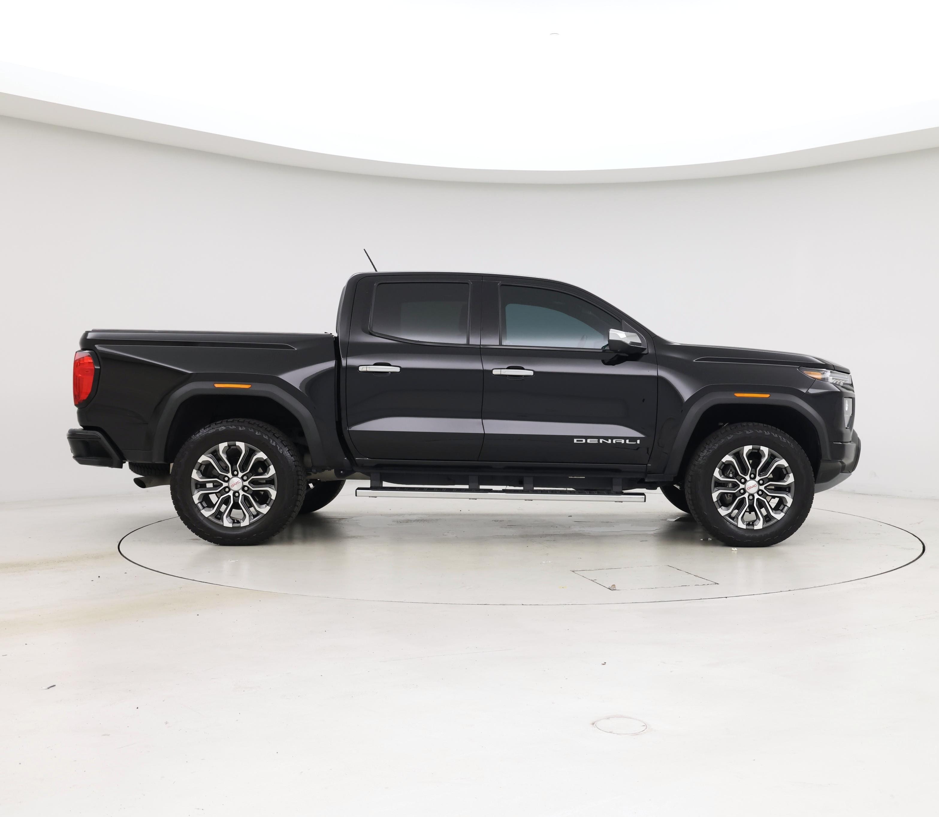 Thumbnail: 2023 GMC Canyon - 7