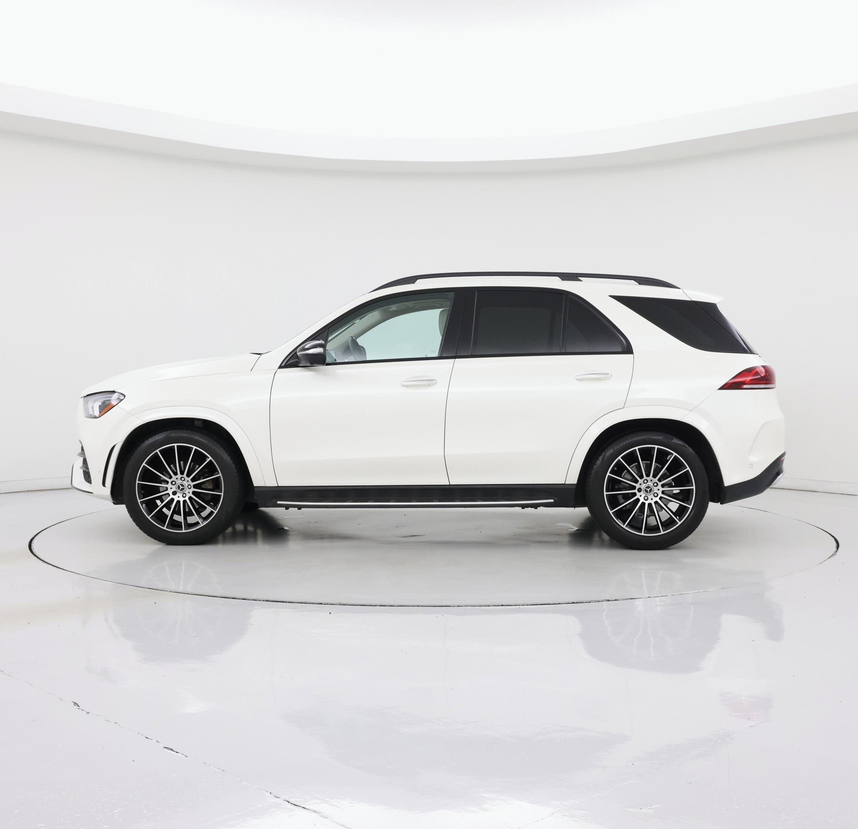 Thumbnail: 2021 Mercedes-Benz GLE - 3